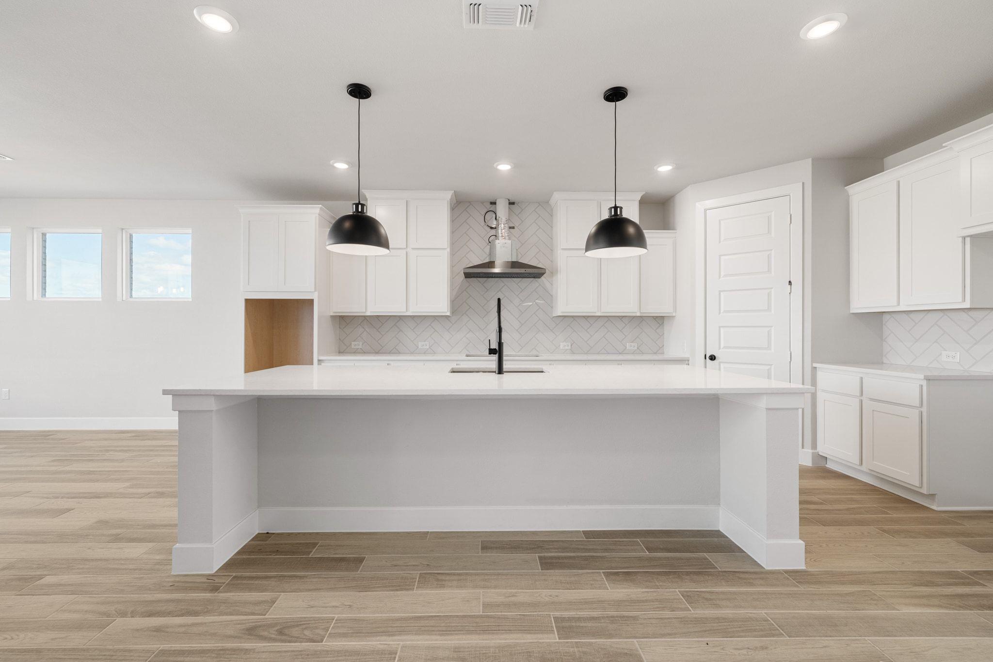 213 Horsemint Ln, Georgetown, TX 78633