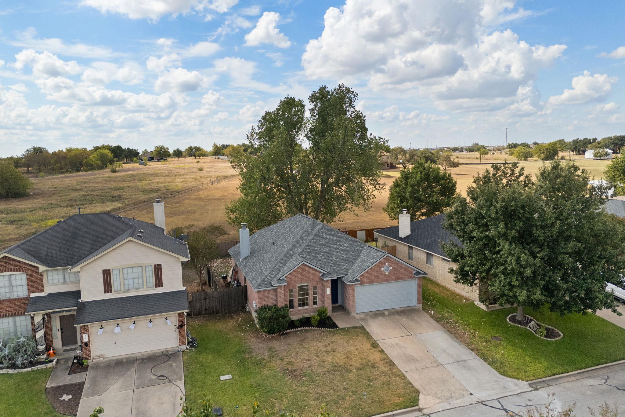 1811 Fast Filly Ave, Pflugerville, TX 78660