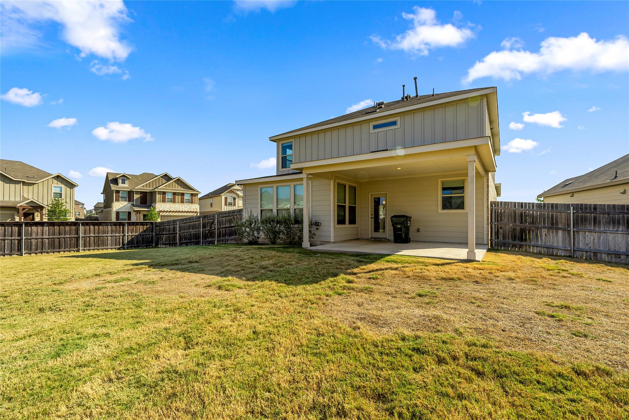 104 Sugarberry Dr, Buda, TX 78610