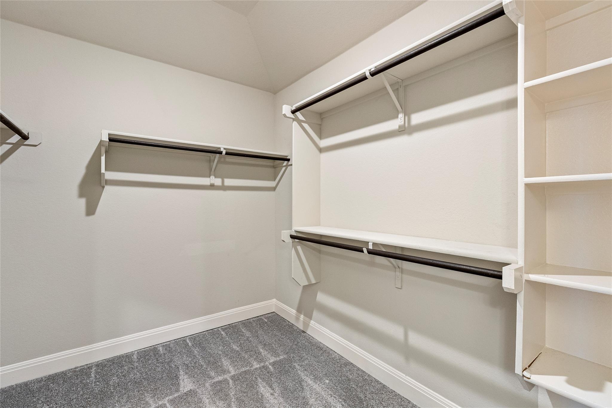 104 Sugarberry Dr, Buda, TX 78610