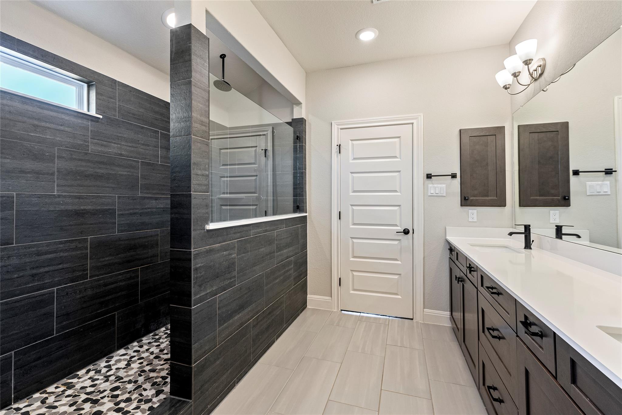 104 Sugarberry Dr, Buda, TX 78610