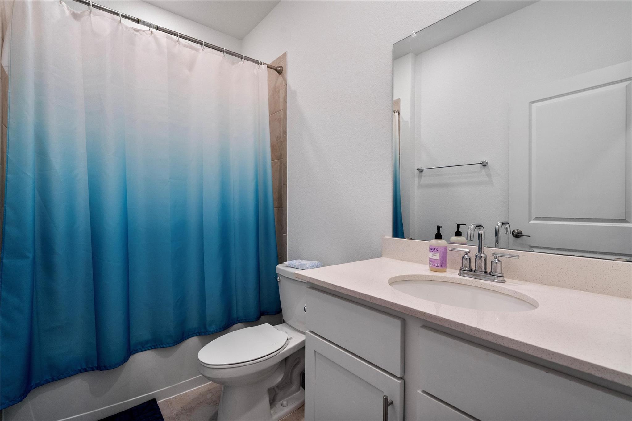 102 Gracie Way, Hutto, TX 78634