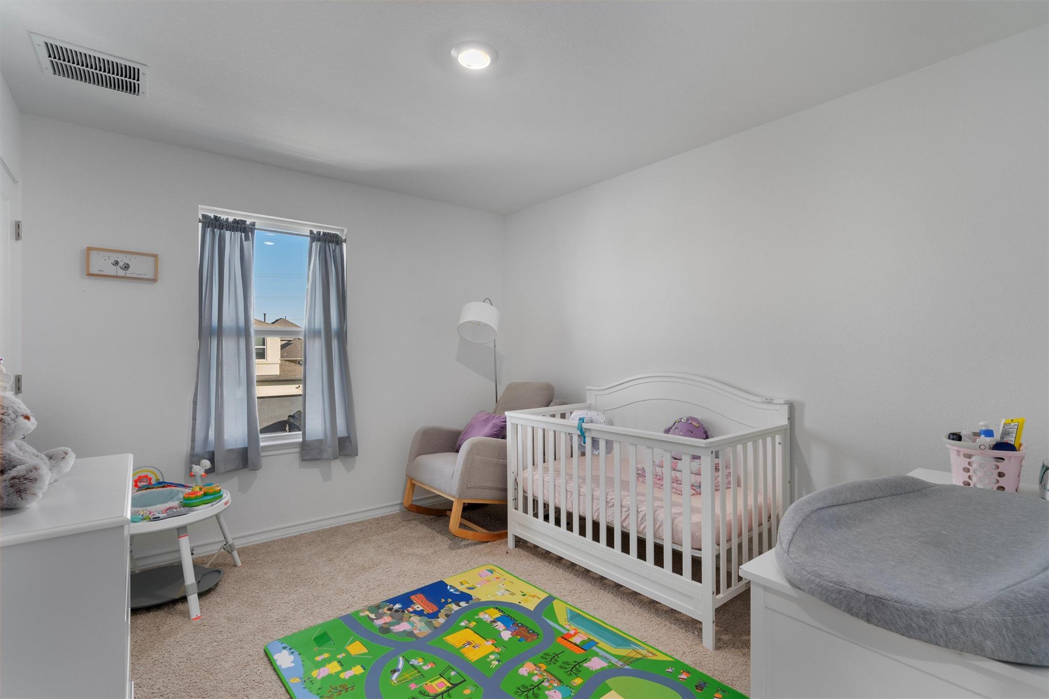 102 Gracie Way, Hutto, TX 78634