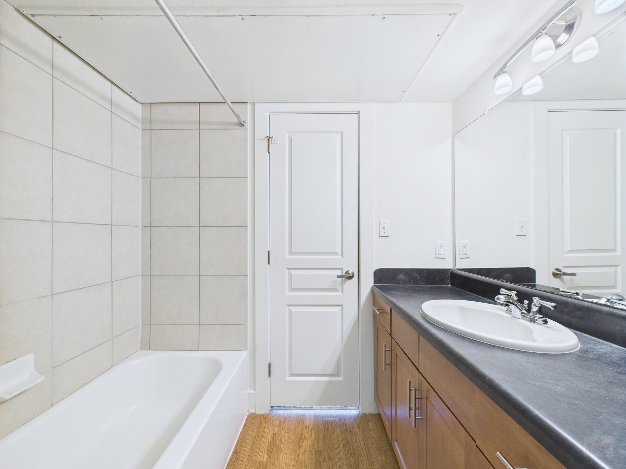 711 W 32nd St # 139, Austin, TX 78705