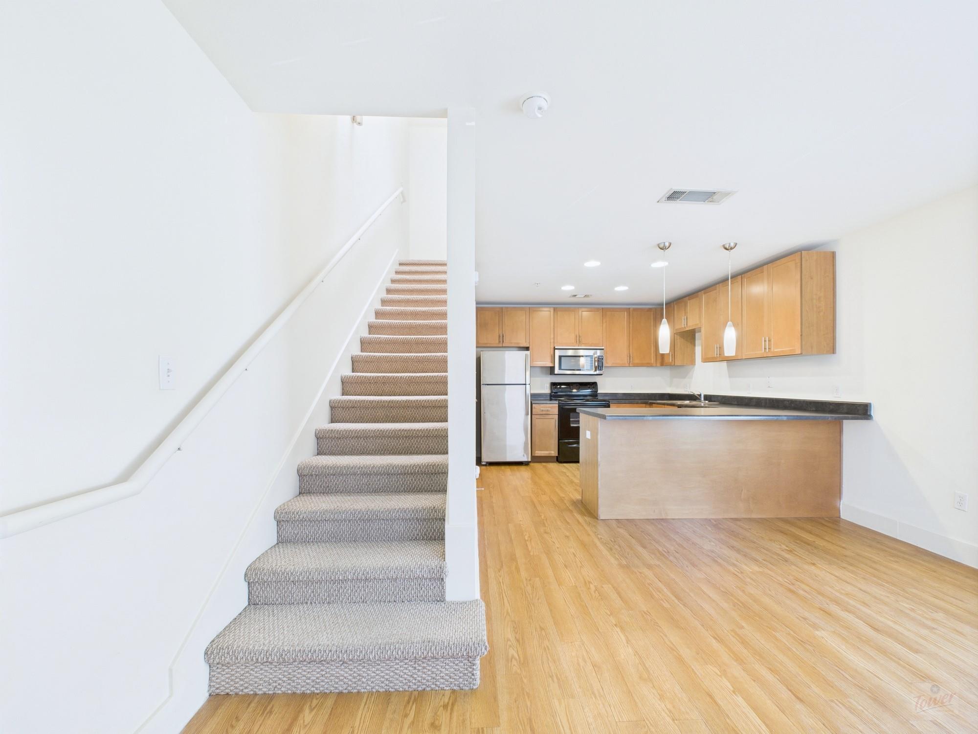 711 W 32nd St # 139, Austin, TX 78705