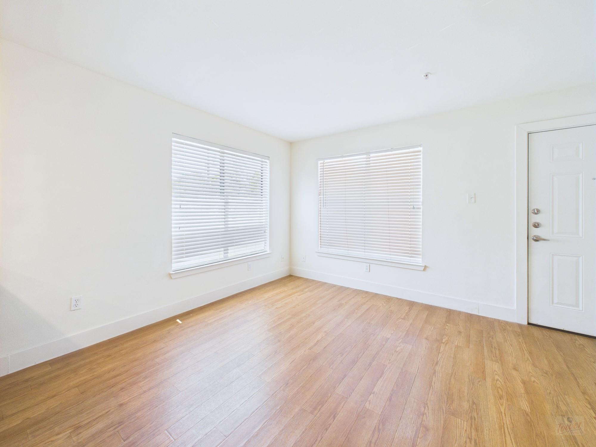 711 W 32nd St # 139, Austin, TX 78705