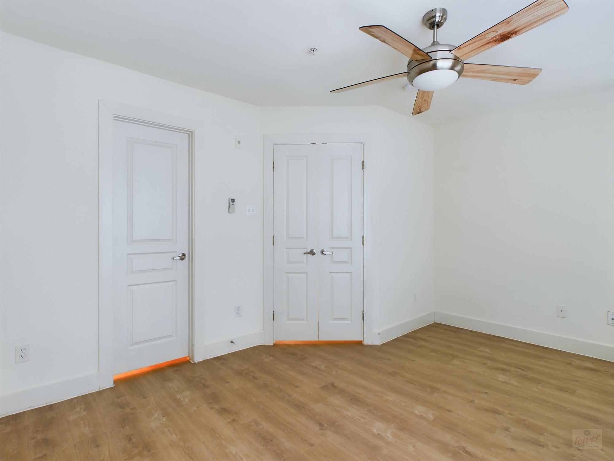 711 W 32nd St # 143, Austin, TX 78705