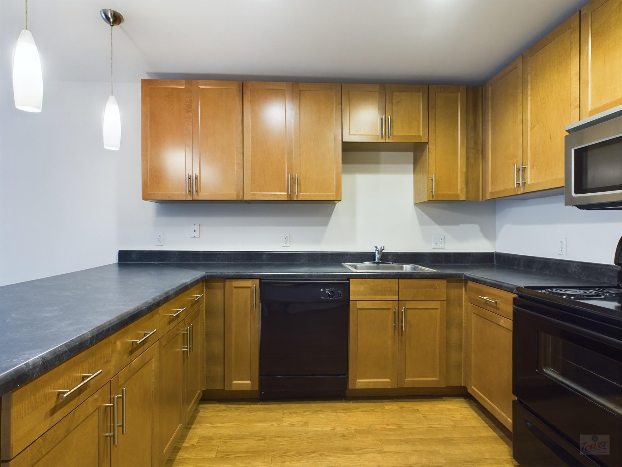 711 W 32nd St # 143, Austin, TX 78705