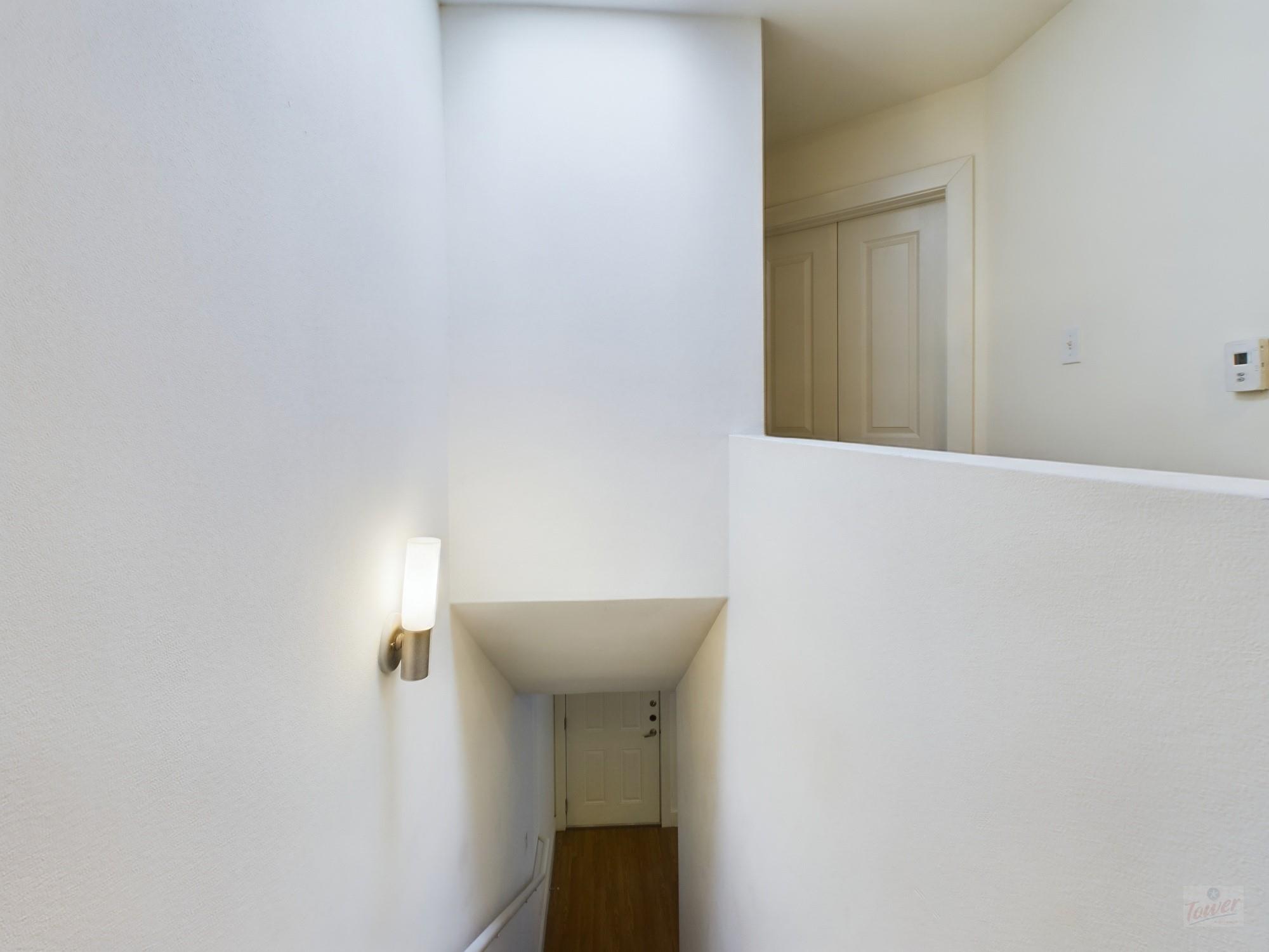 711 W 32nd St # 143, Austin, TX 78705