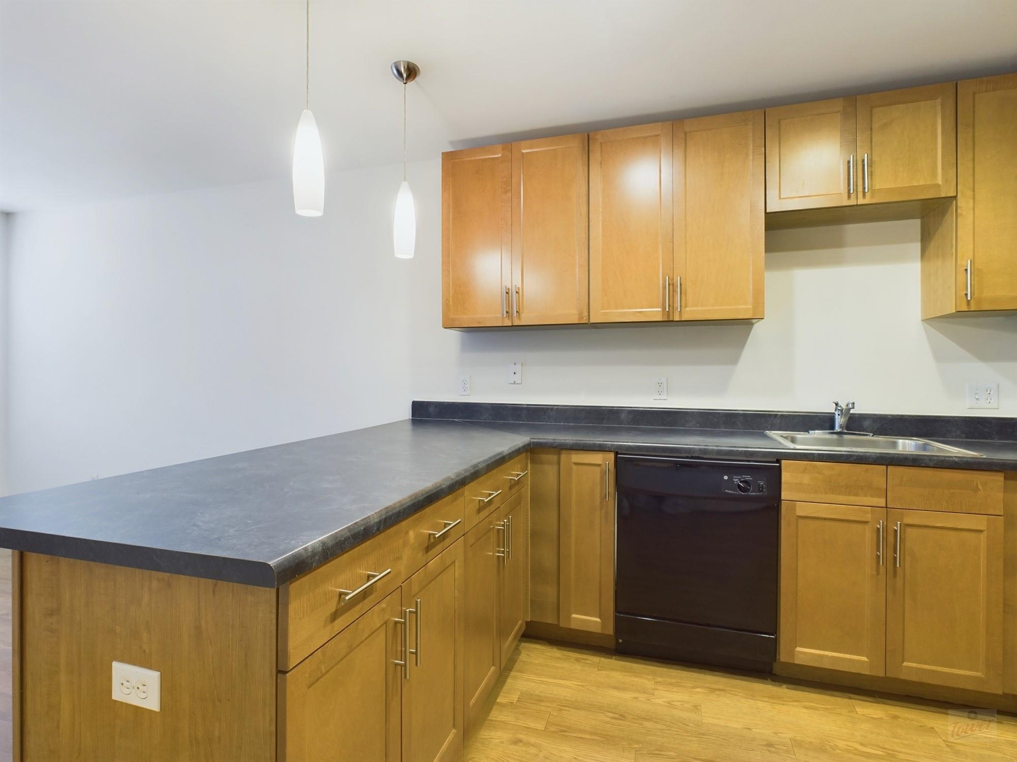 711 W 32nd St # 143, Austin, TX 78705