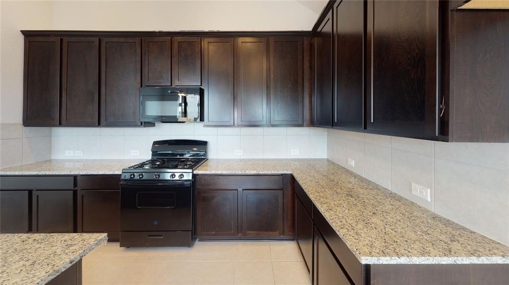 125 Camella St, Liberty Hill, TX 78642