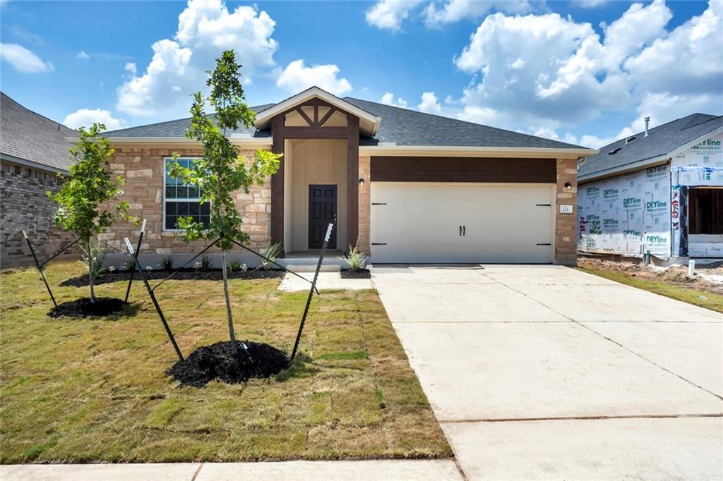 125 Camella St, Liberty Hill, TX 78642