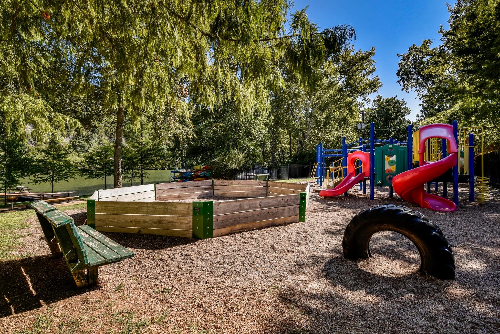 1707 Lipan Trl, Austin, TX 78733