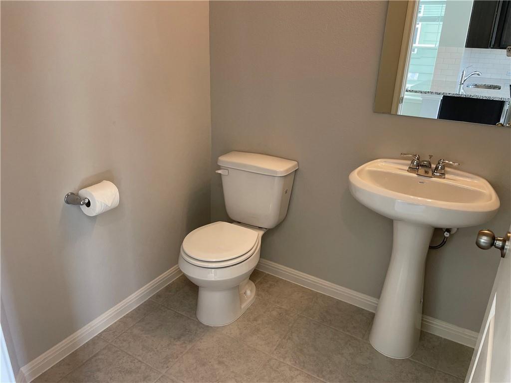 2924 Brand Iron Dr, San Marcos, TX 78666