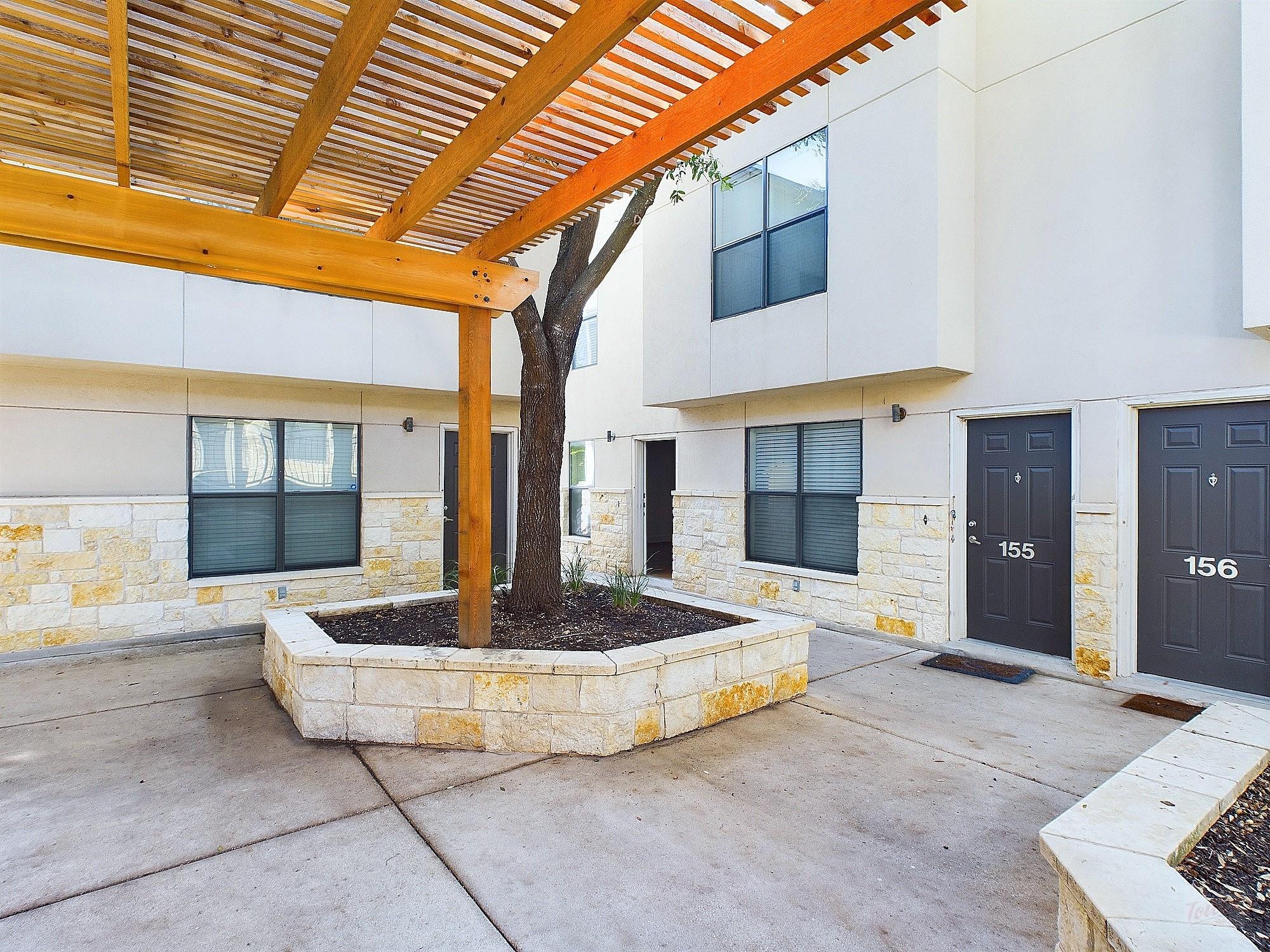 711 W 32 St # 154, Austin, TX 78705