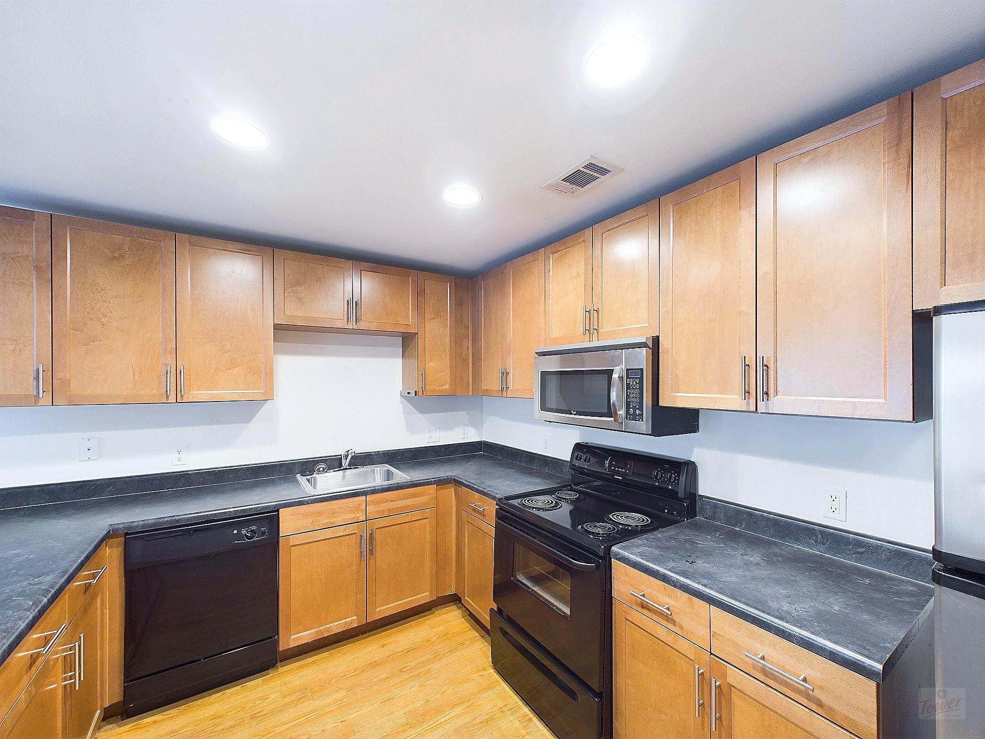 711 W 32 St # 154, Austin, TX 78705