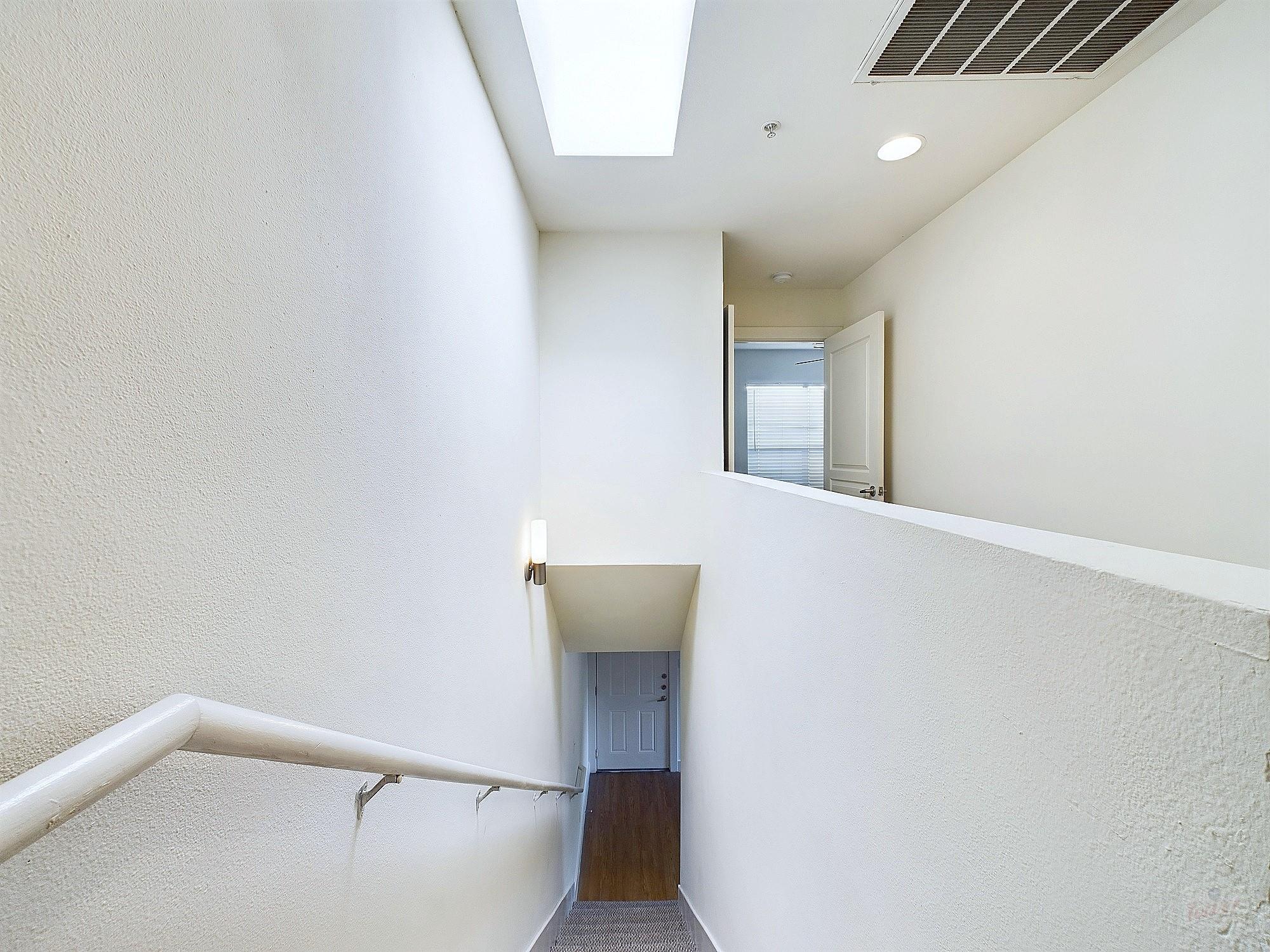 711 W 32 St # 154, Austin, TX 78705