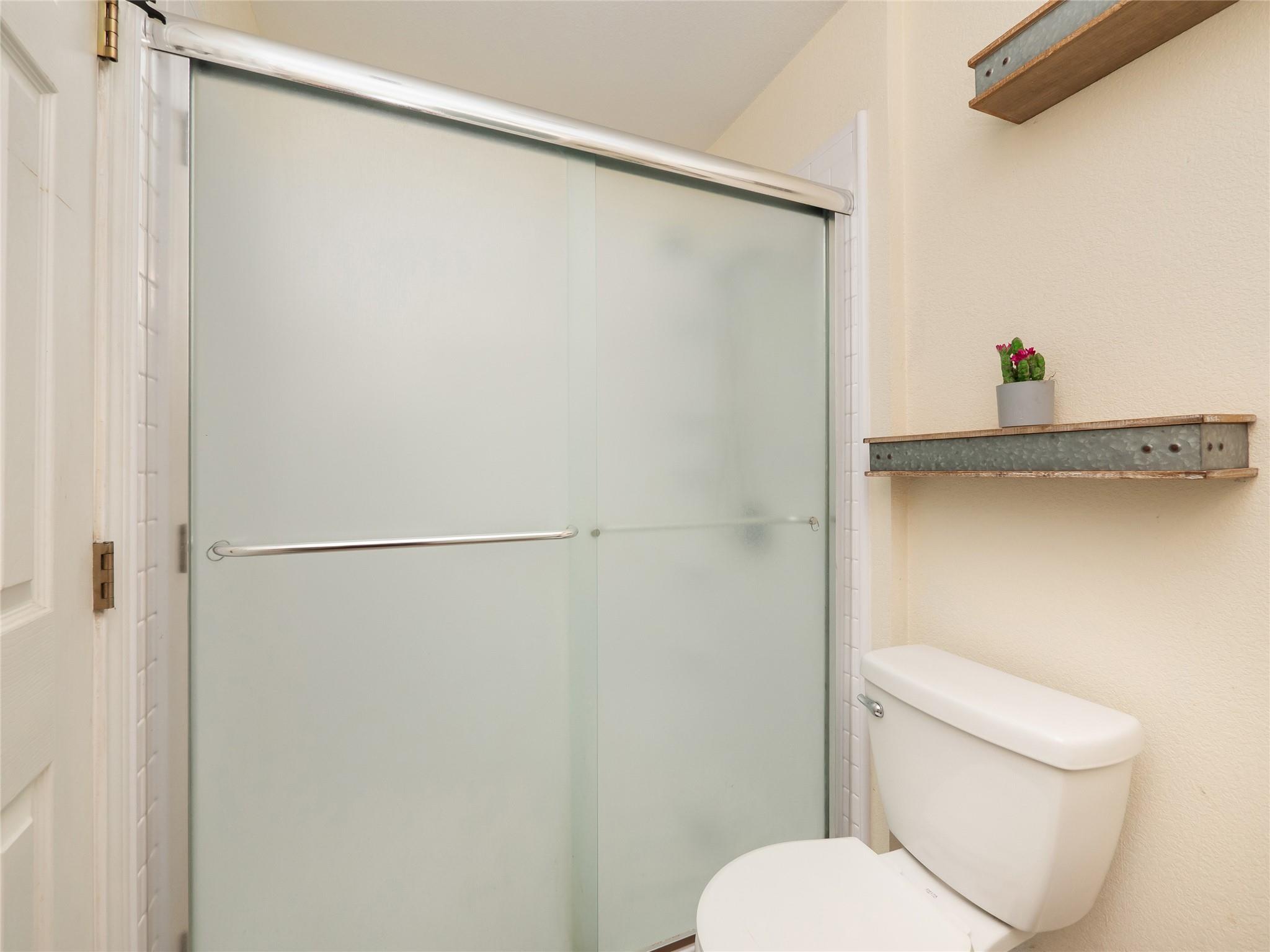 228 Old Firetower Rd, Bastrop, TX 78602