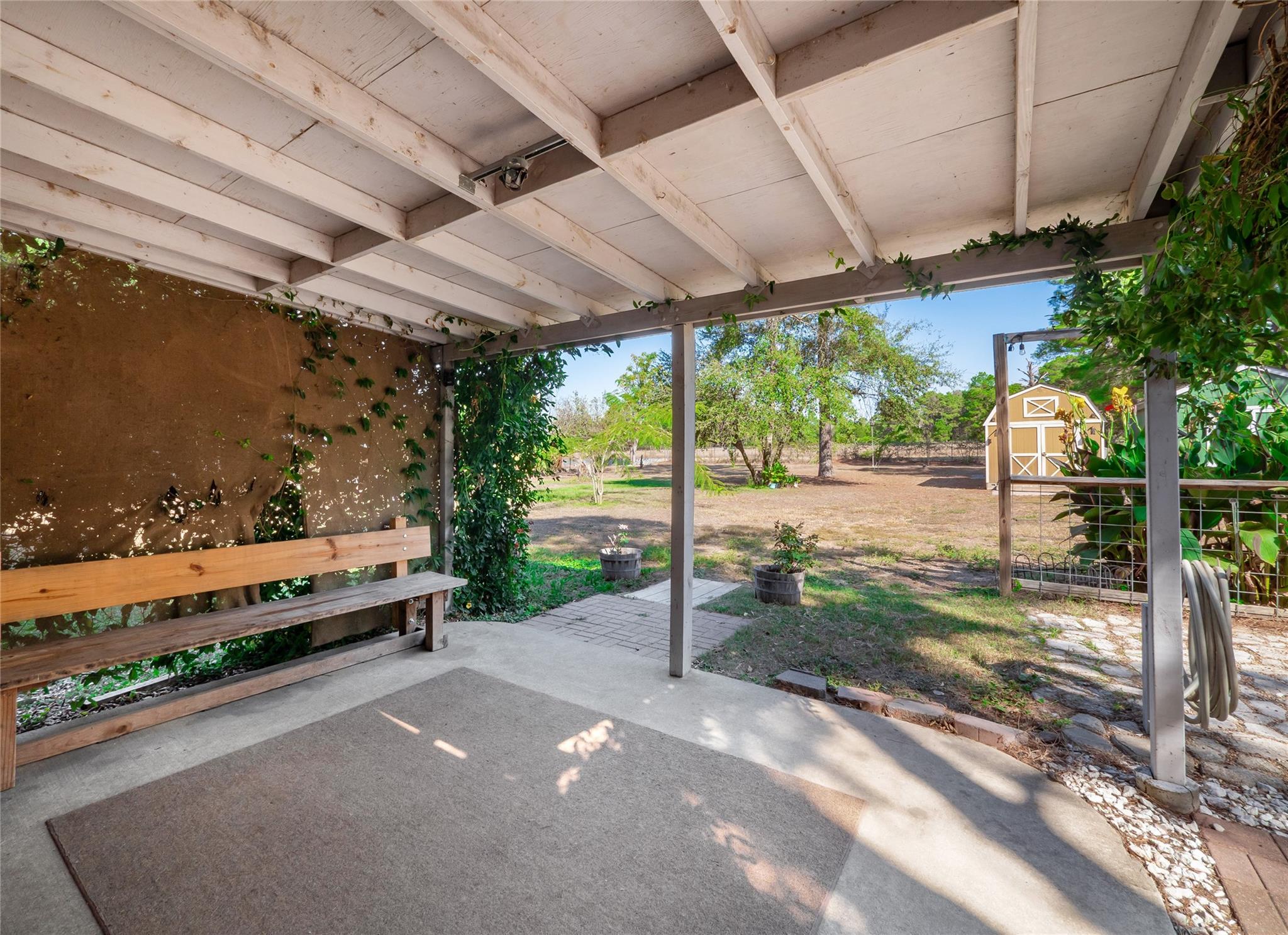 228 Old Firetower Rd, Bastrop, TX 78602