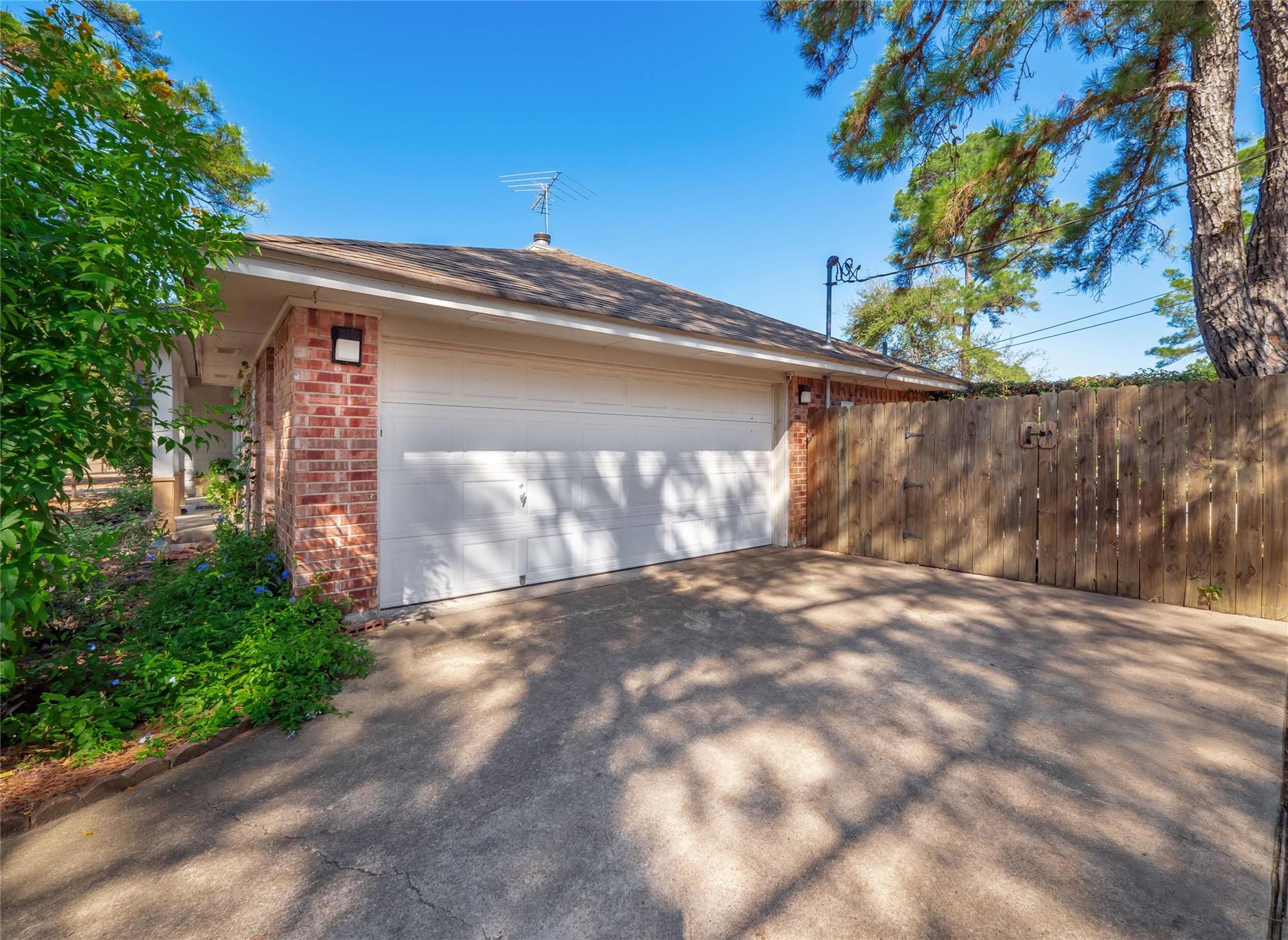 228 Old Firetower Rd, Bastrop, TX 78602