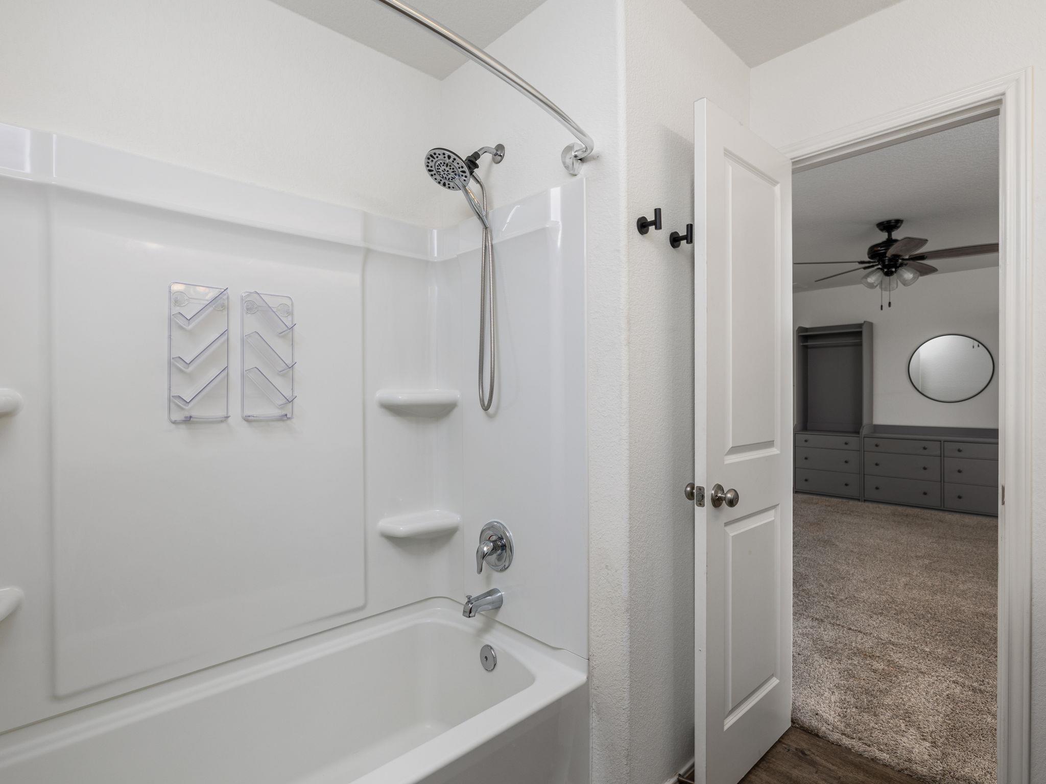 752 Circle Way # 35H, Jarrell, TX 76537