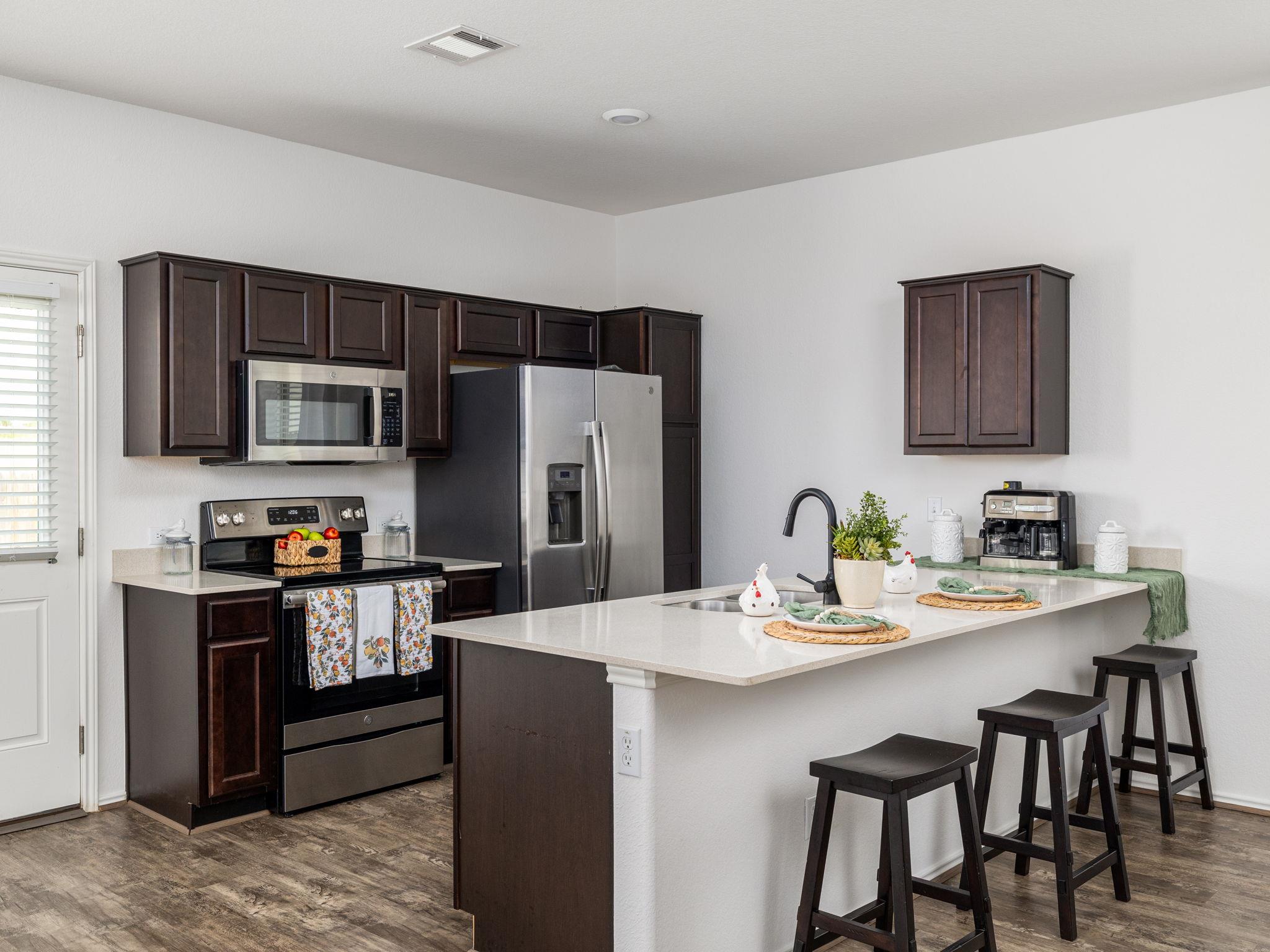 752 Circle Way # 35H, Jarrell, TX 76537