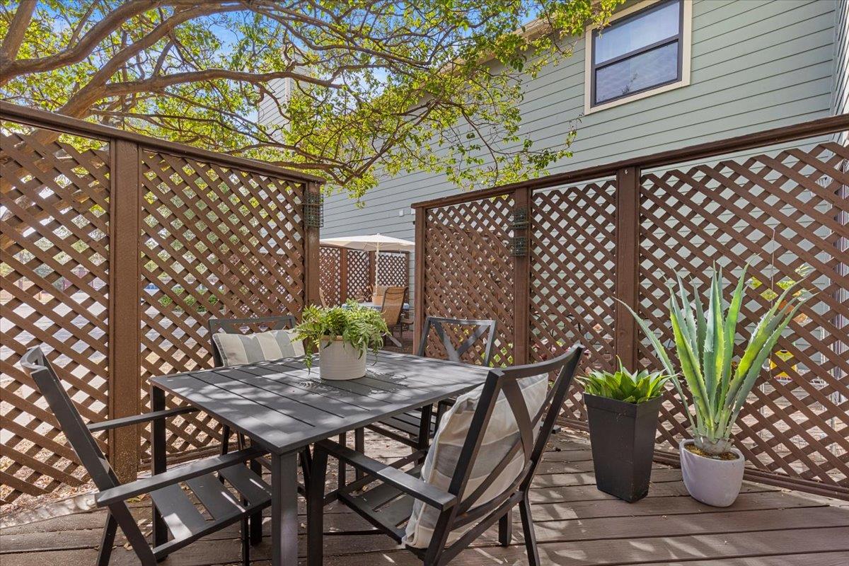 900 Taulbee Ln # 105, Austin, TX 78757