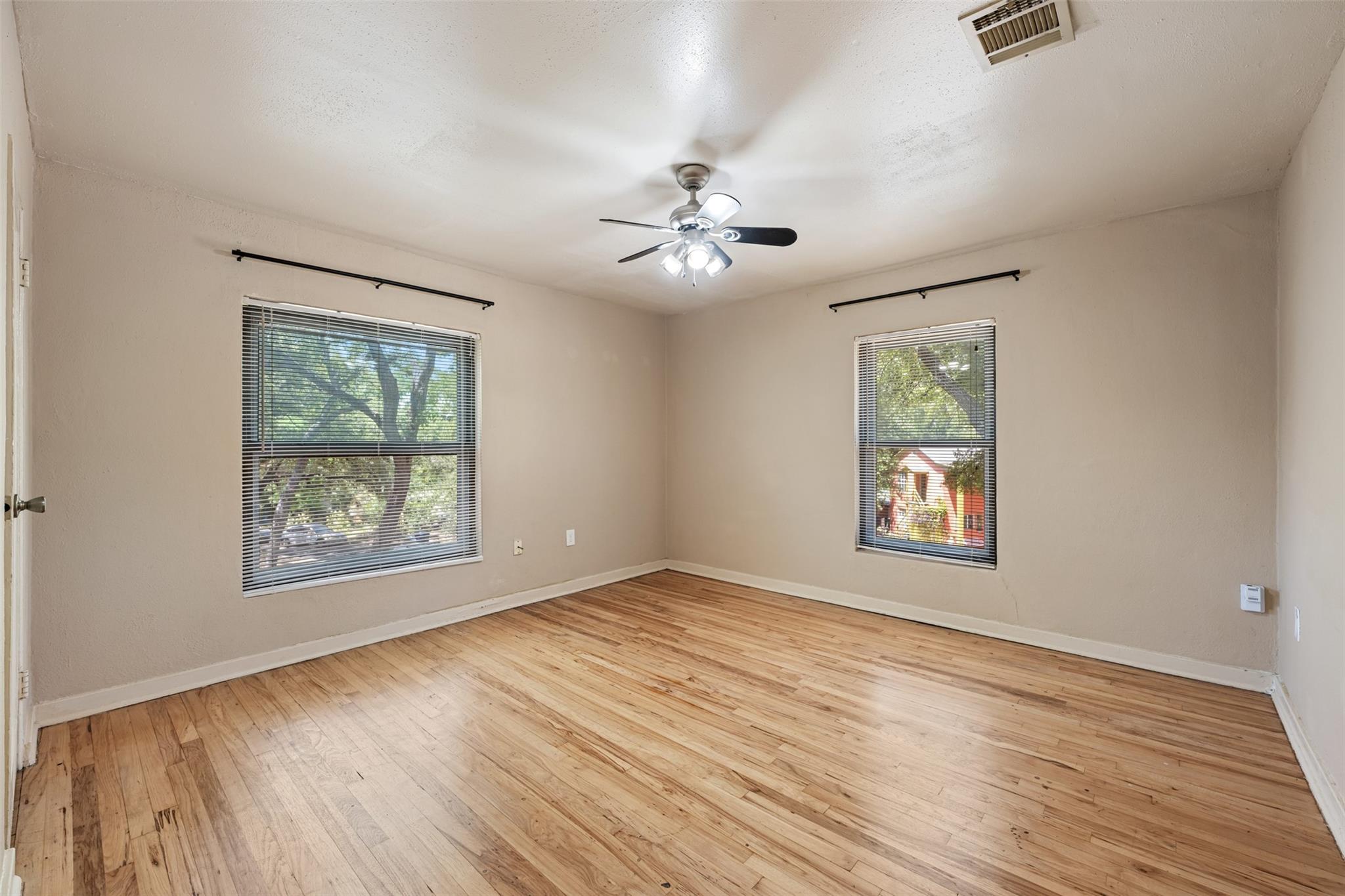 1401 Kirkwood Rd # B, Austin, TX 78722