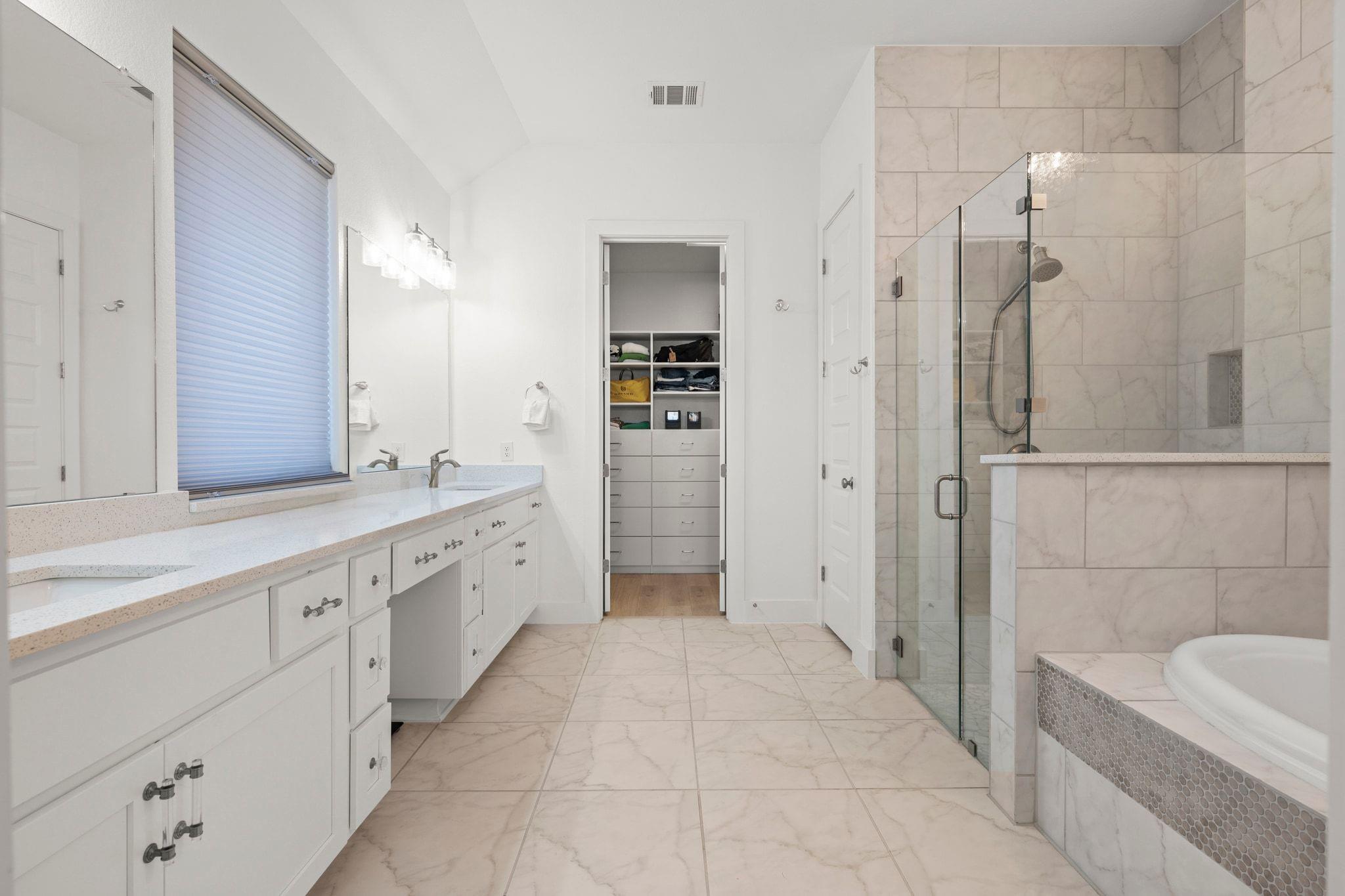 7804 Pace Ravine Dr, Lago Vista, TX 78645