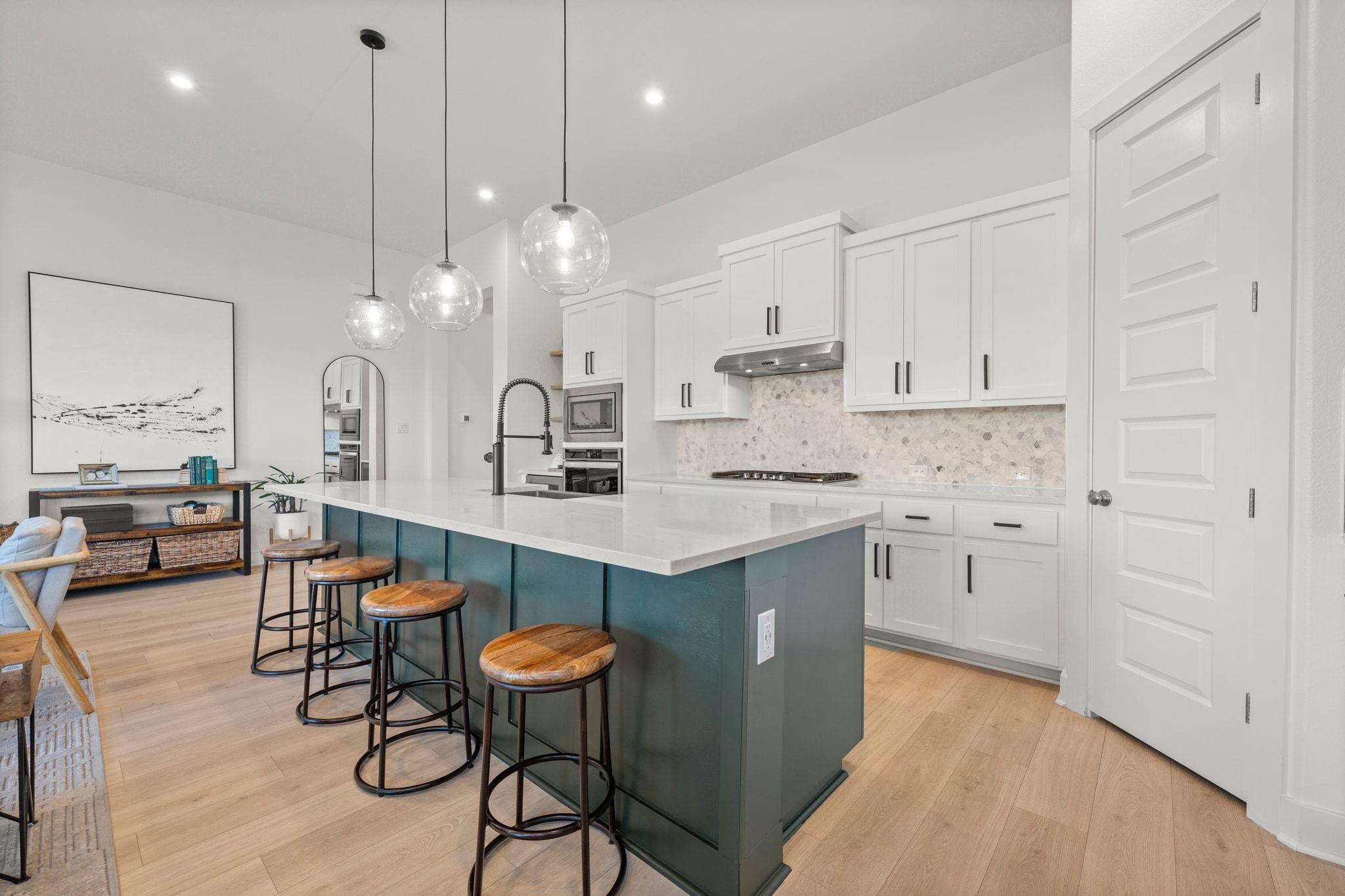 7804 Pace Ravine Dr, Lago Vista, TX 78645