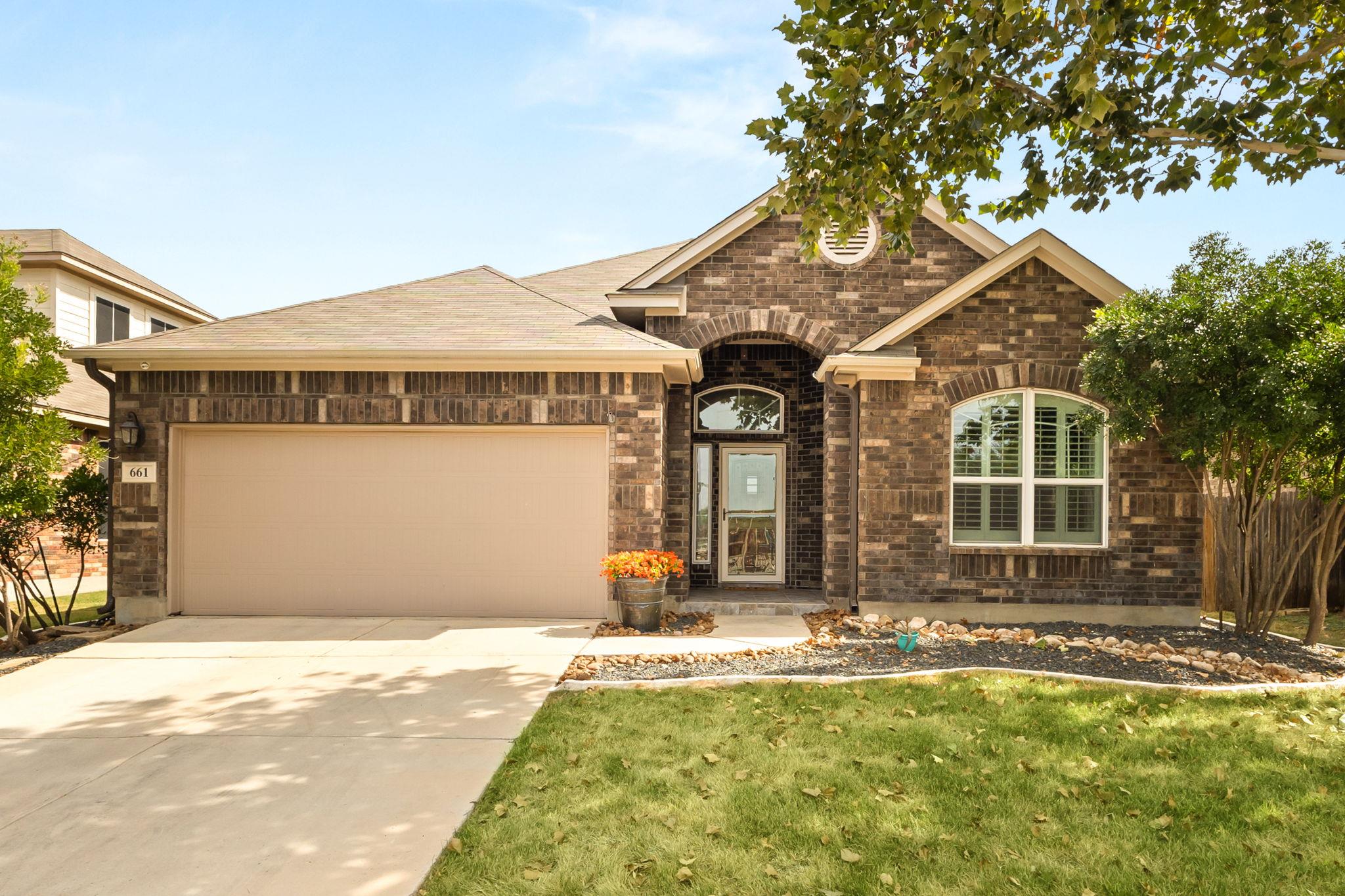 661 Bison Ln, Cibolo, TX 78108