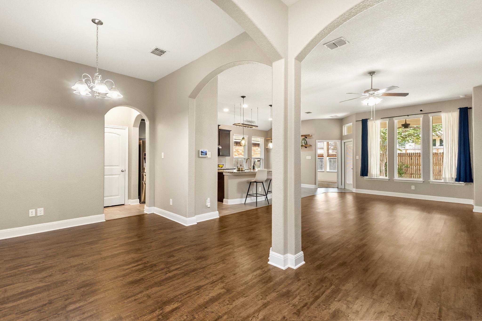 661 Bison Ln, Cibolo, TX 78108