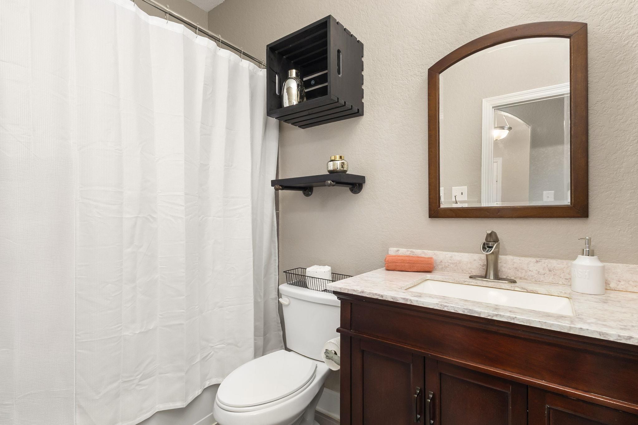 661 Bison Ln, Cibolo, TX 78108