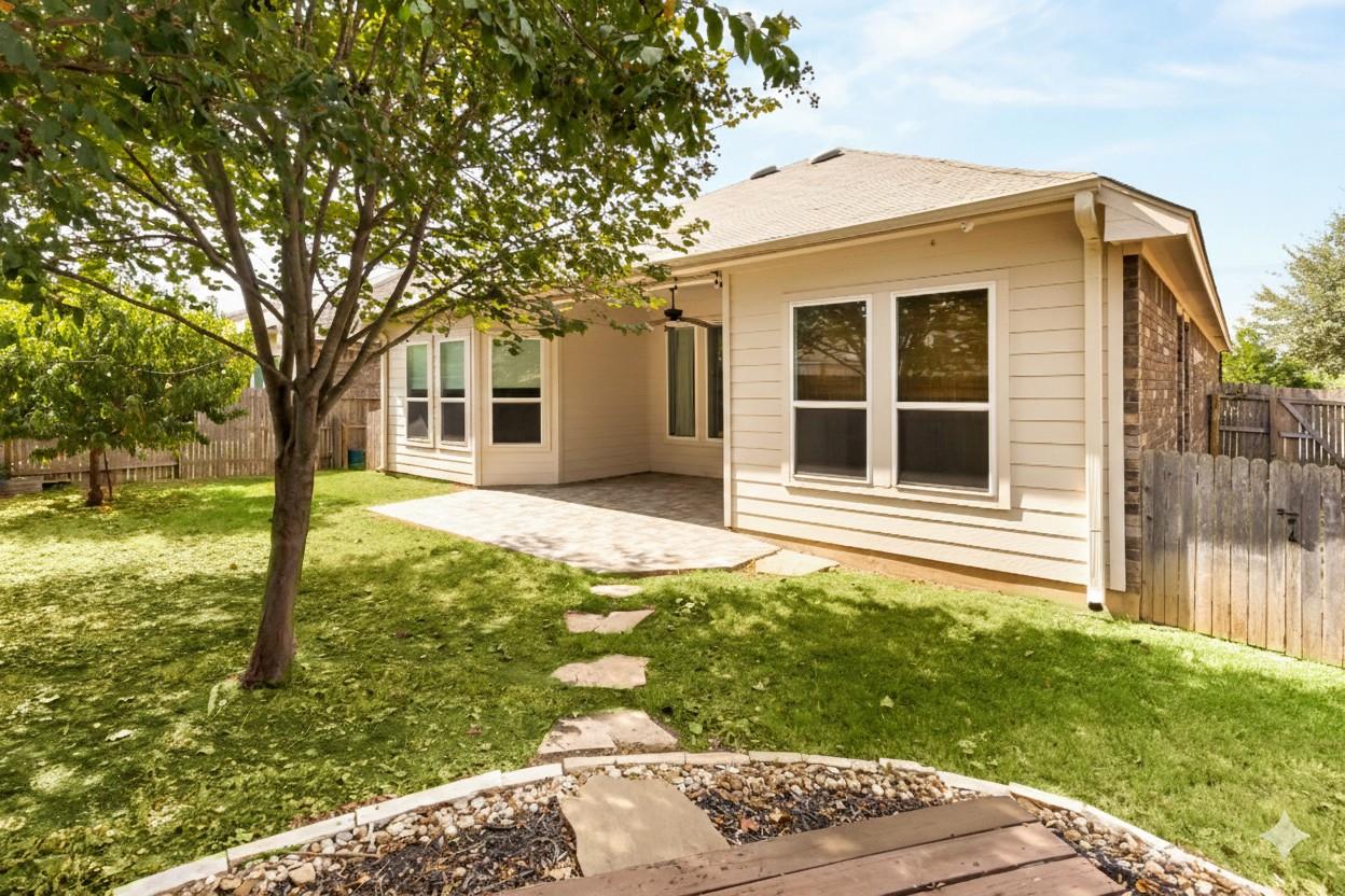 661 Bison Ln, Cibolo, TX 78108