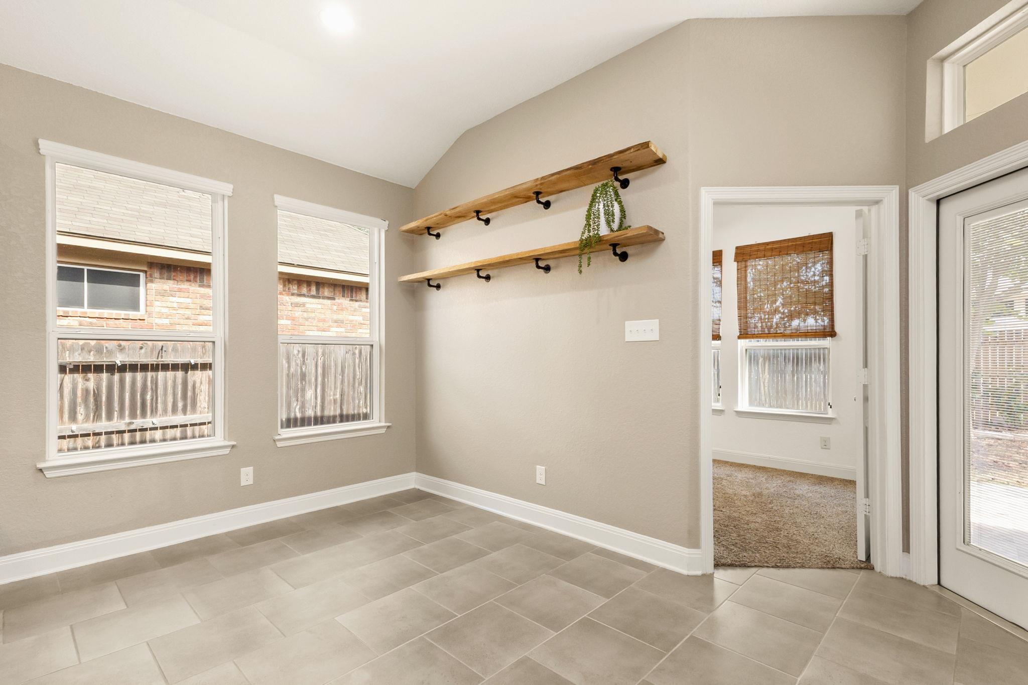 661 Bison Ln, Cibolo, TX 78108