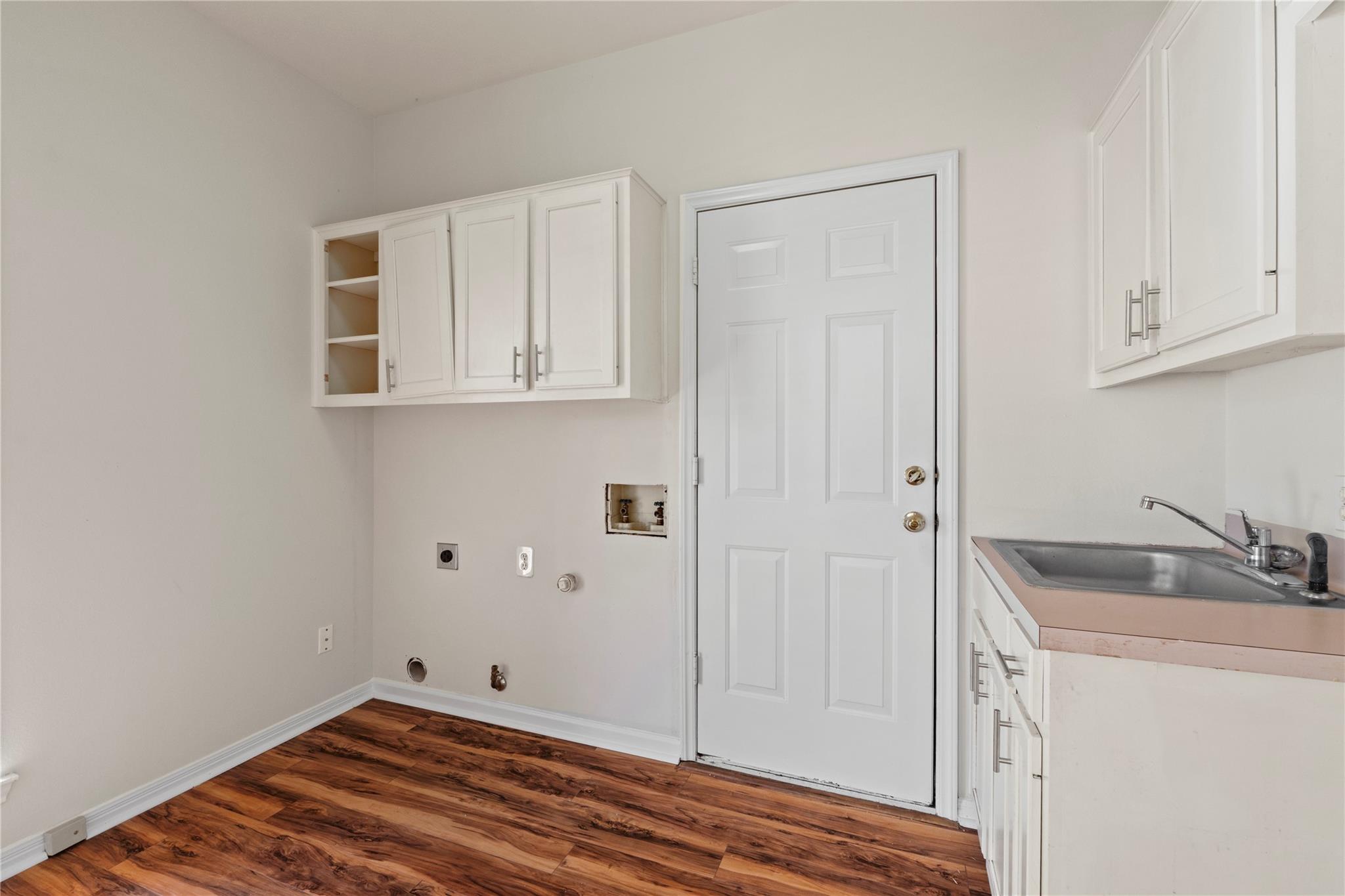 1124 Oaklands Dr, Round Rock, TX 78681