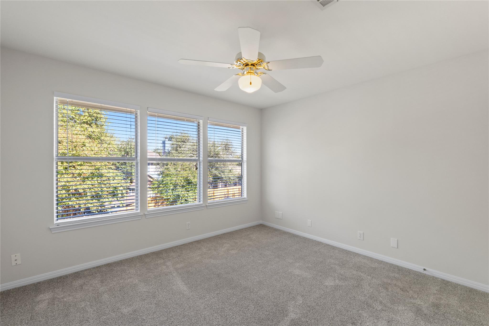 1124 Oaklands Dr, Round Rock, TX 78681