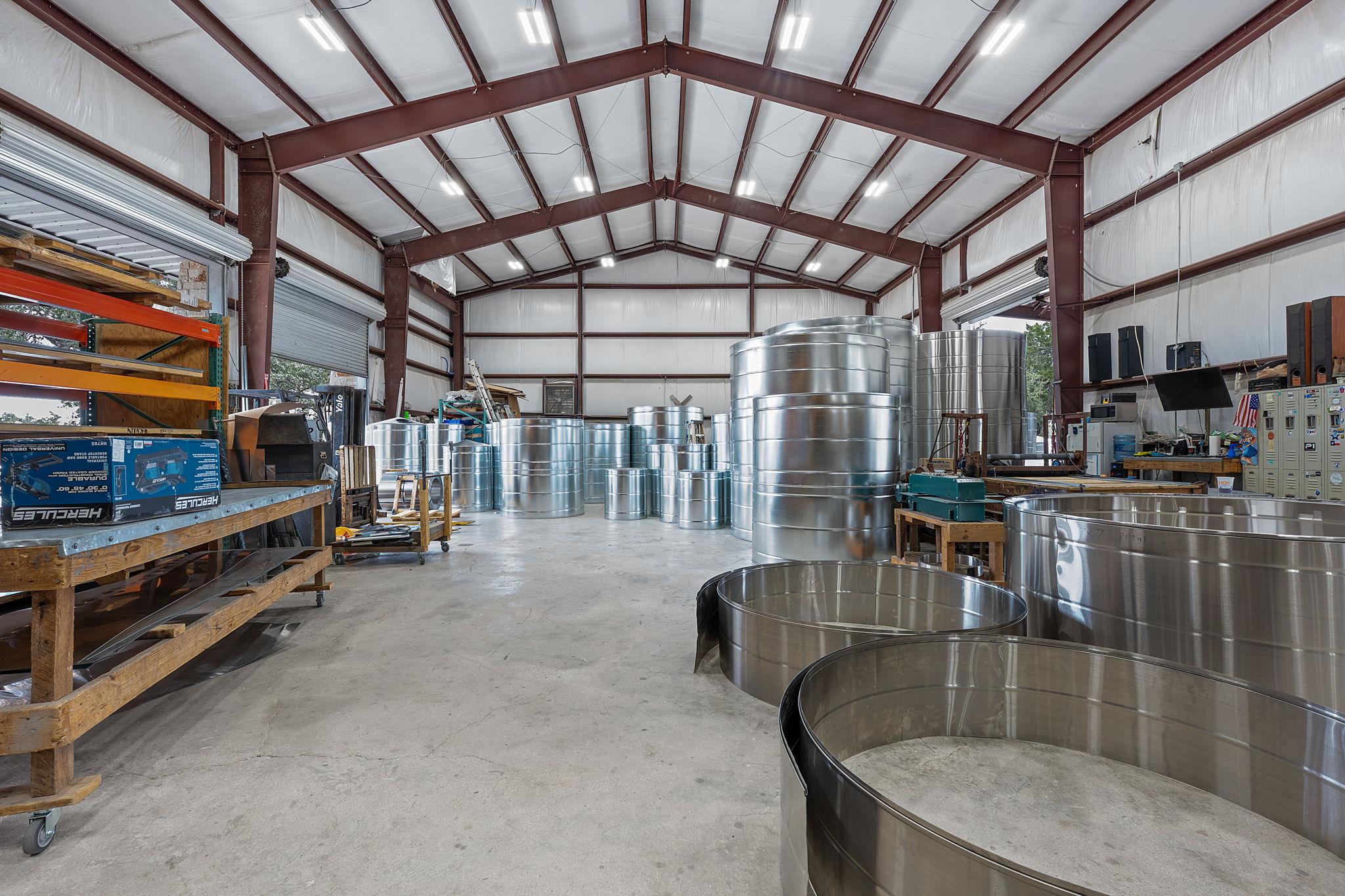 16299 Fitzhugh Rd # E, Dripping Springs, TX 78620