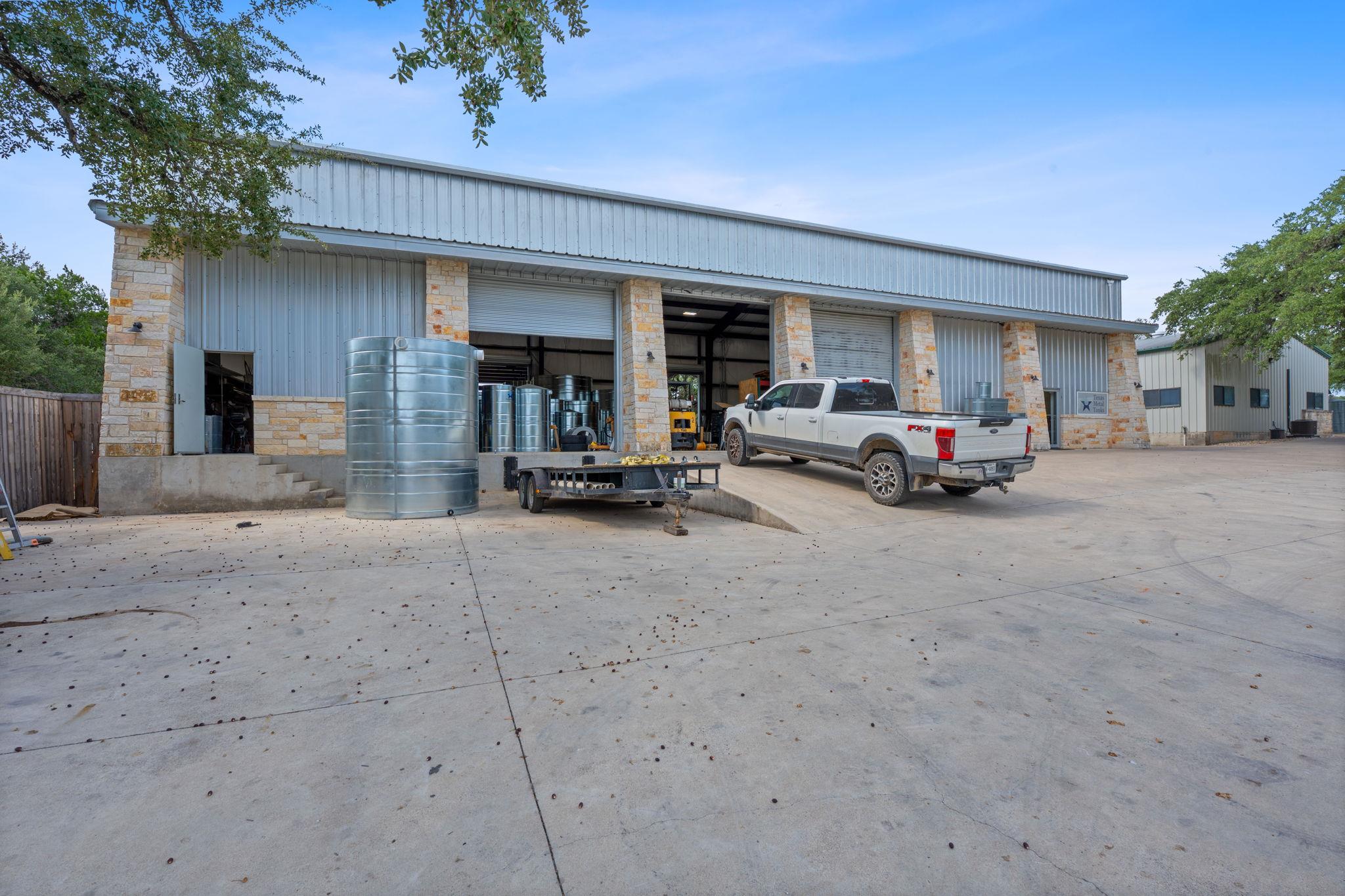 16299 Fitzhugh Rd # E, Dripping Springs, TX 78620