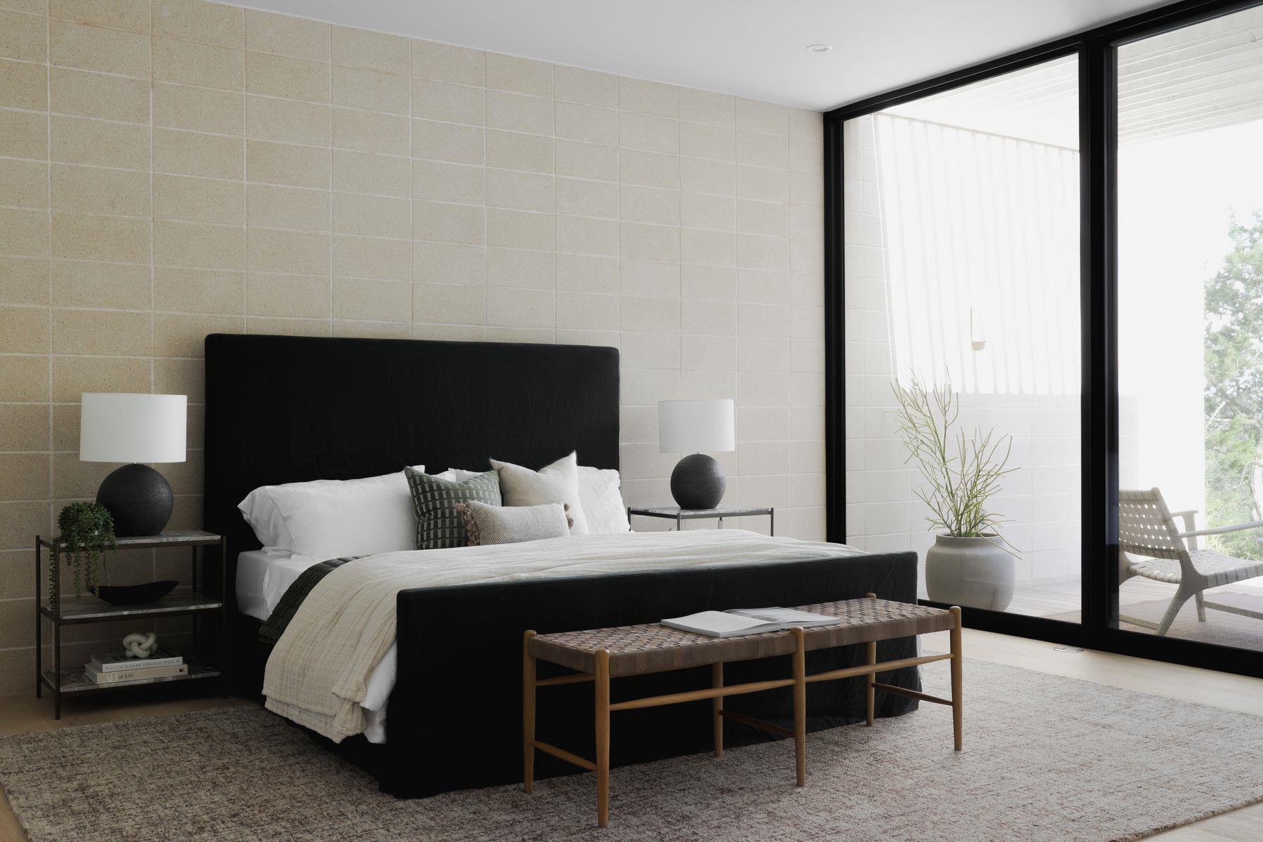 5205 Scenic View Dr, Austin, TX 78746