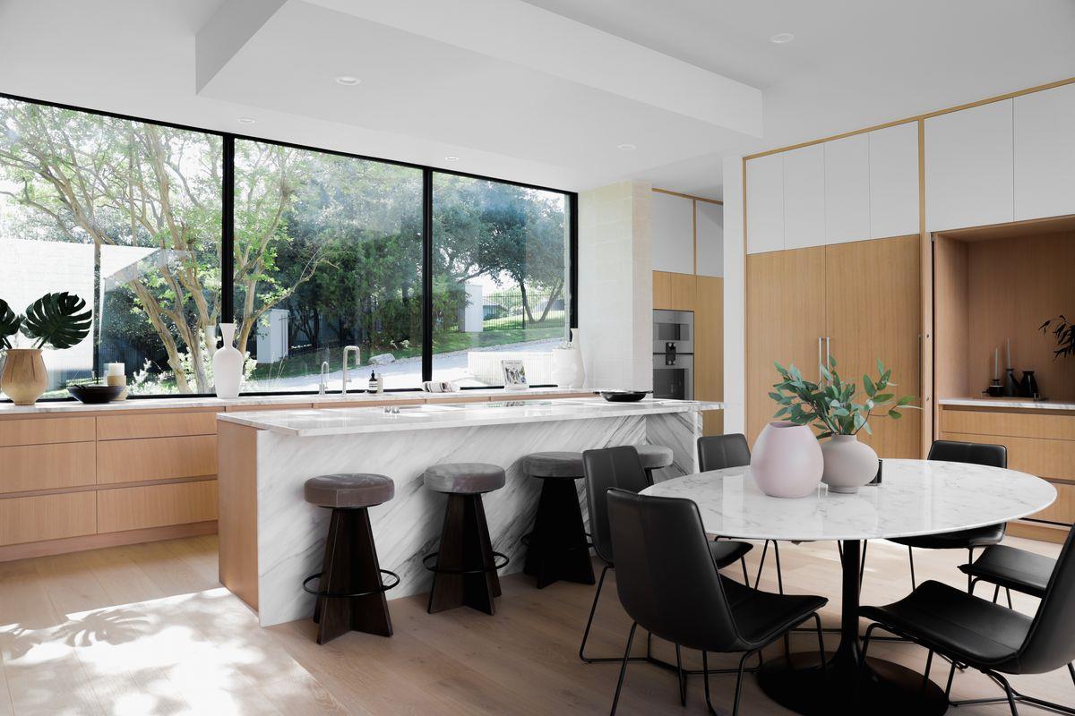 5205 Scenic View Dr, Austin, TX 78746