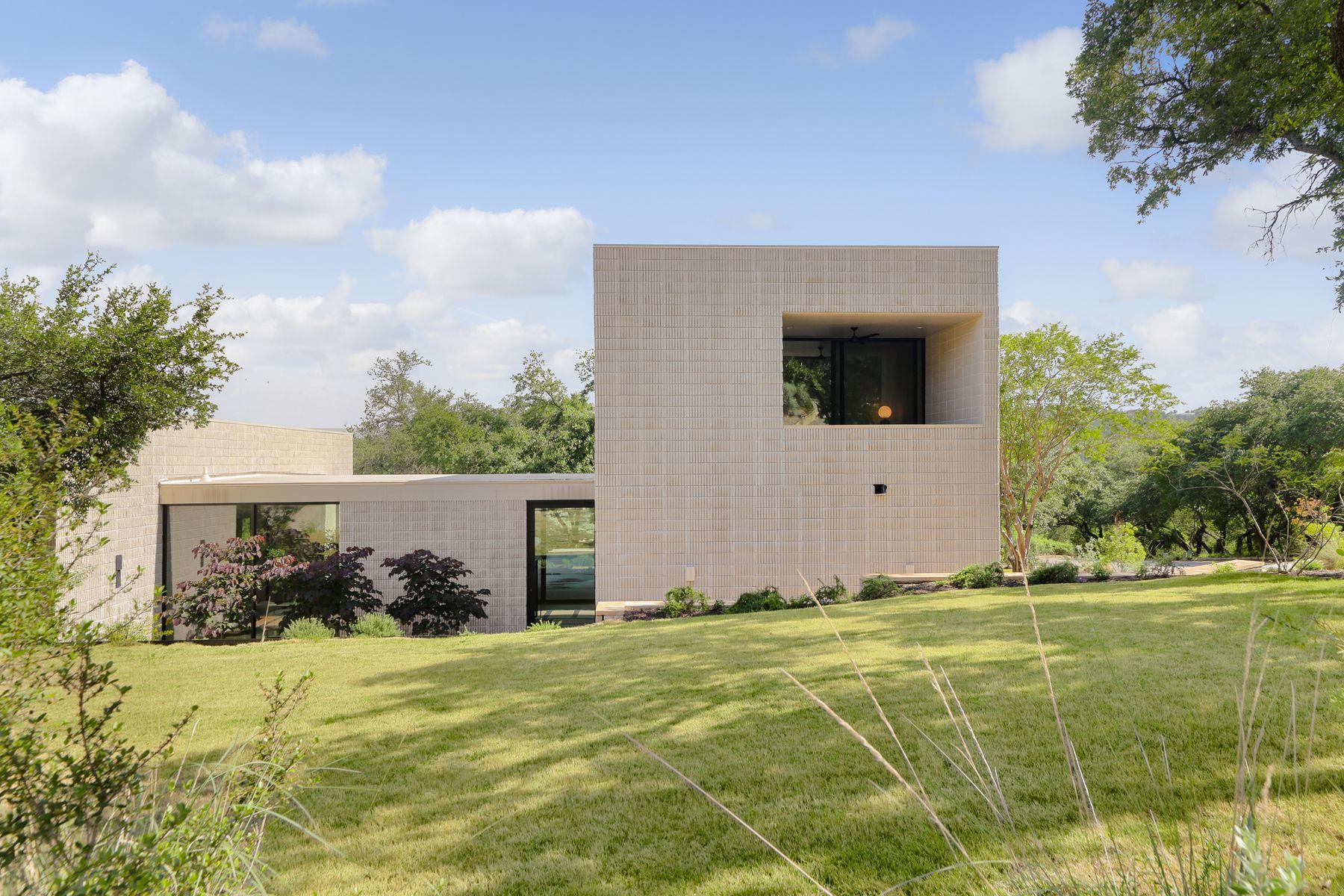 5205 Scenic View Dr, Austin, TX 78746