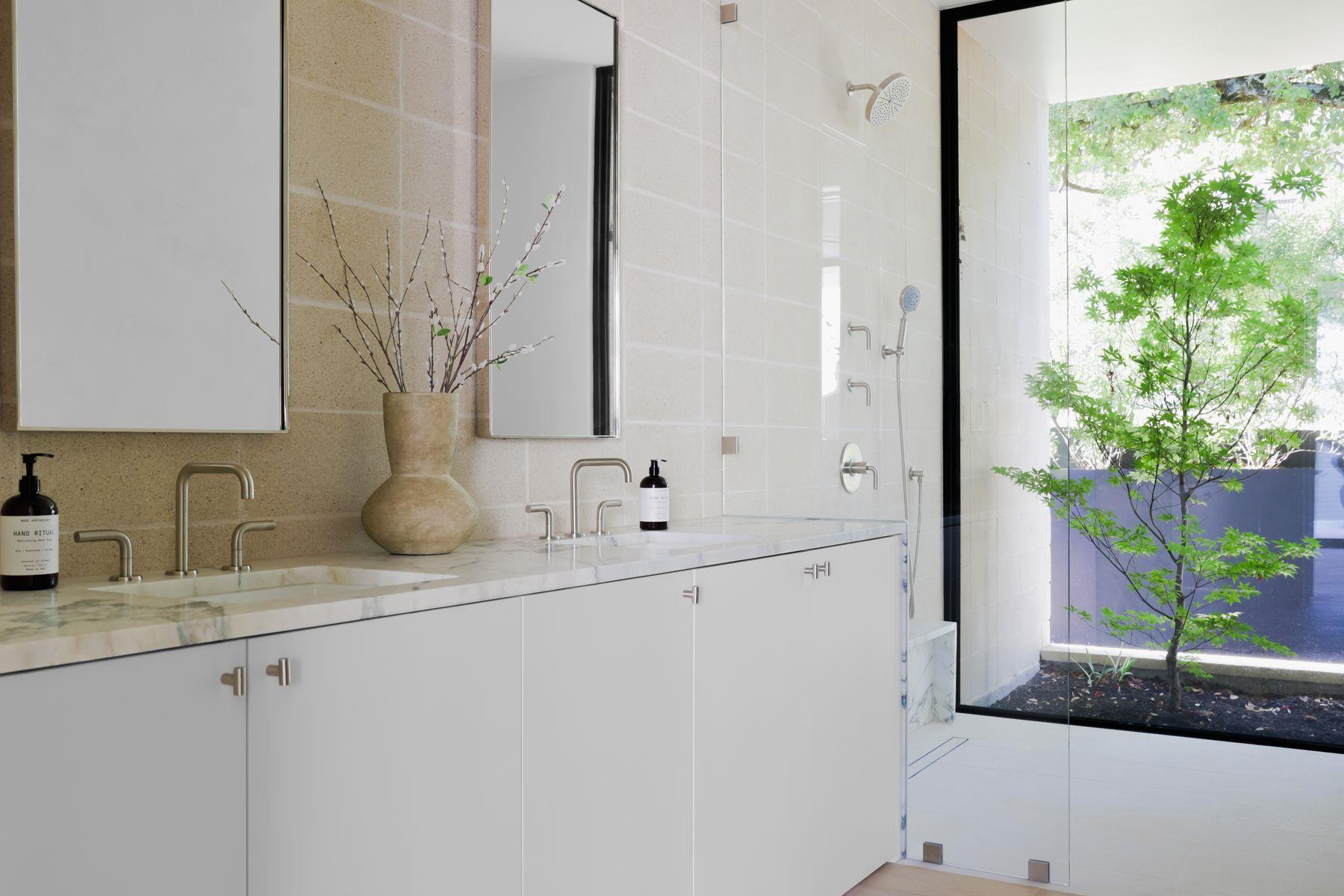 5205 Scenic View Dr, Austin, TX 78746