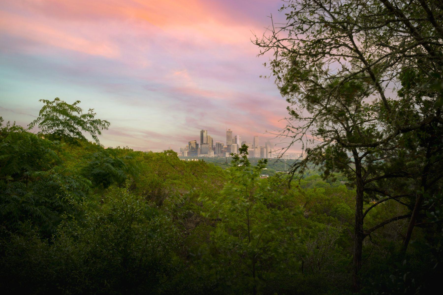 5205 Scenic View Dr, Austin, TX 78746