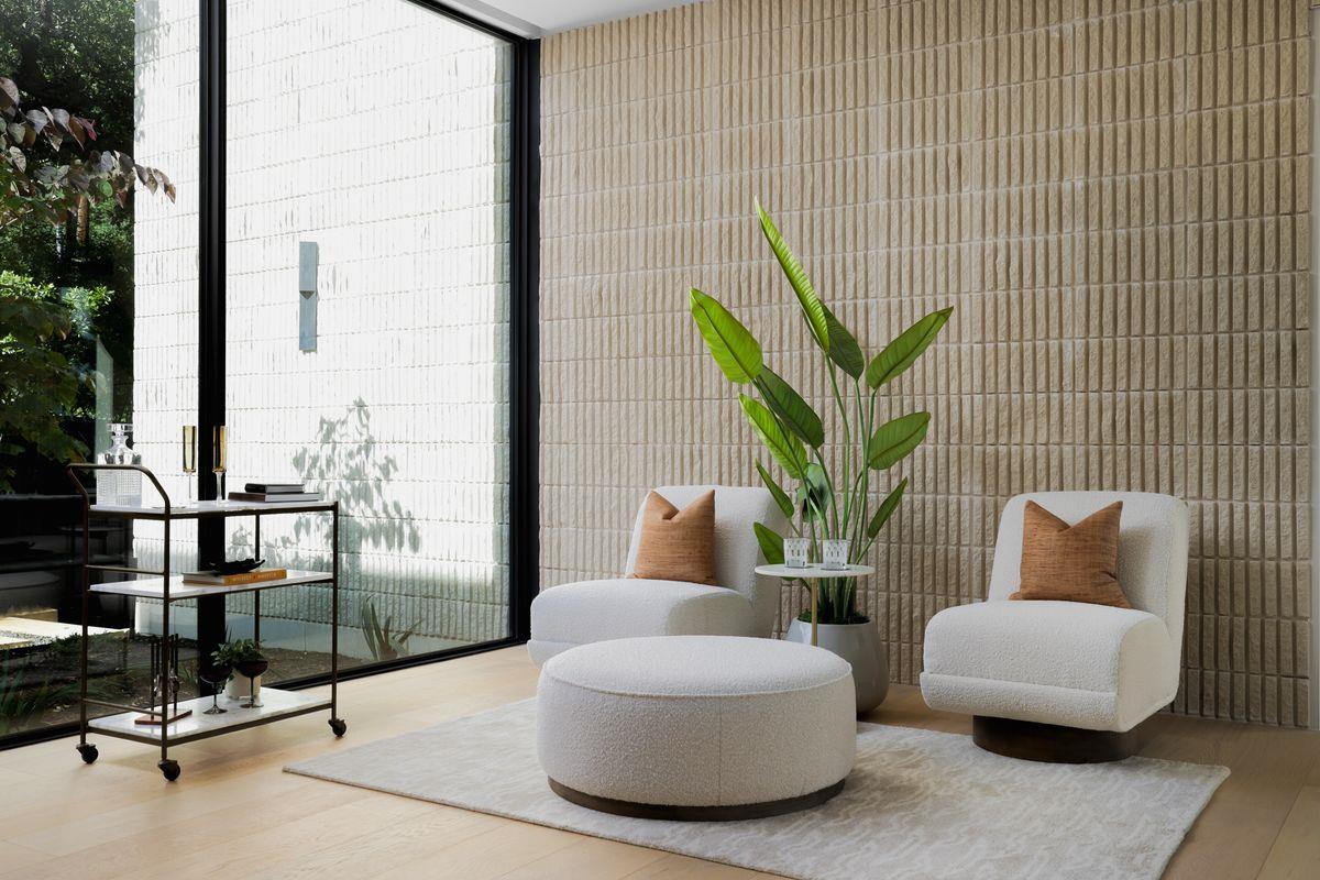 5205 Scenic View Dr, Austin, TX 78746