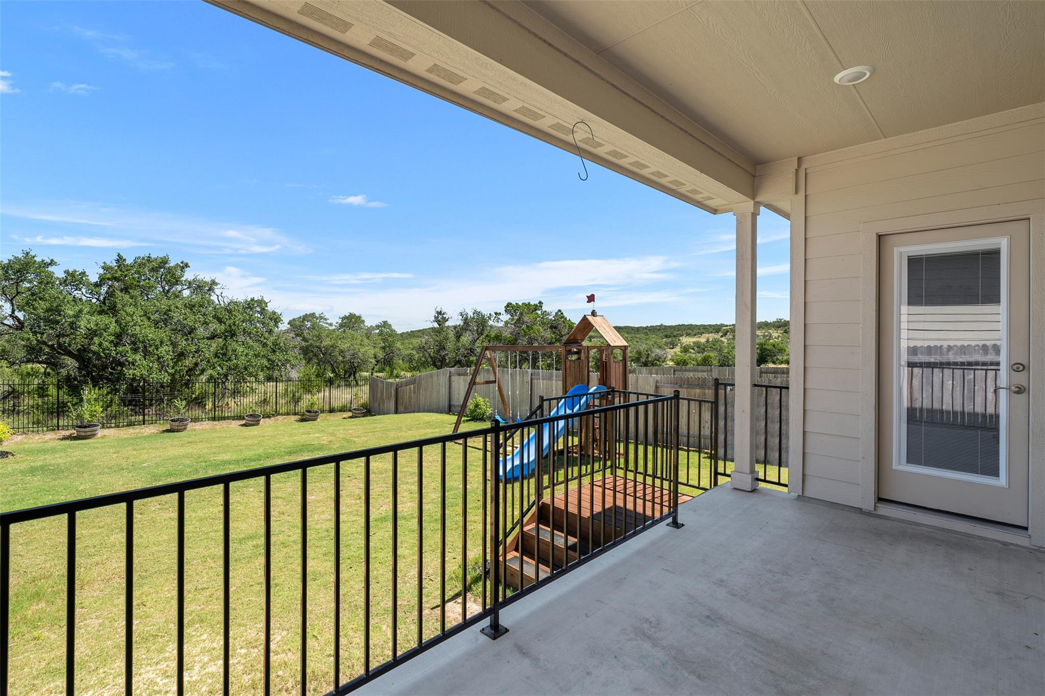 207 El Capitan Loop, Dripping Springs, TX 78620