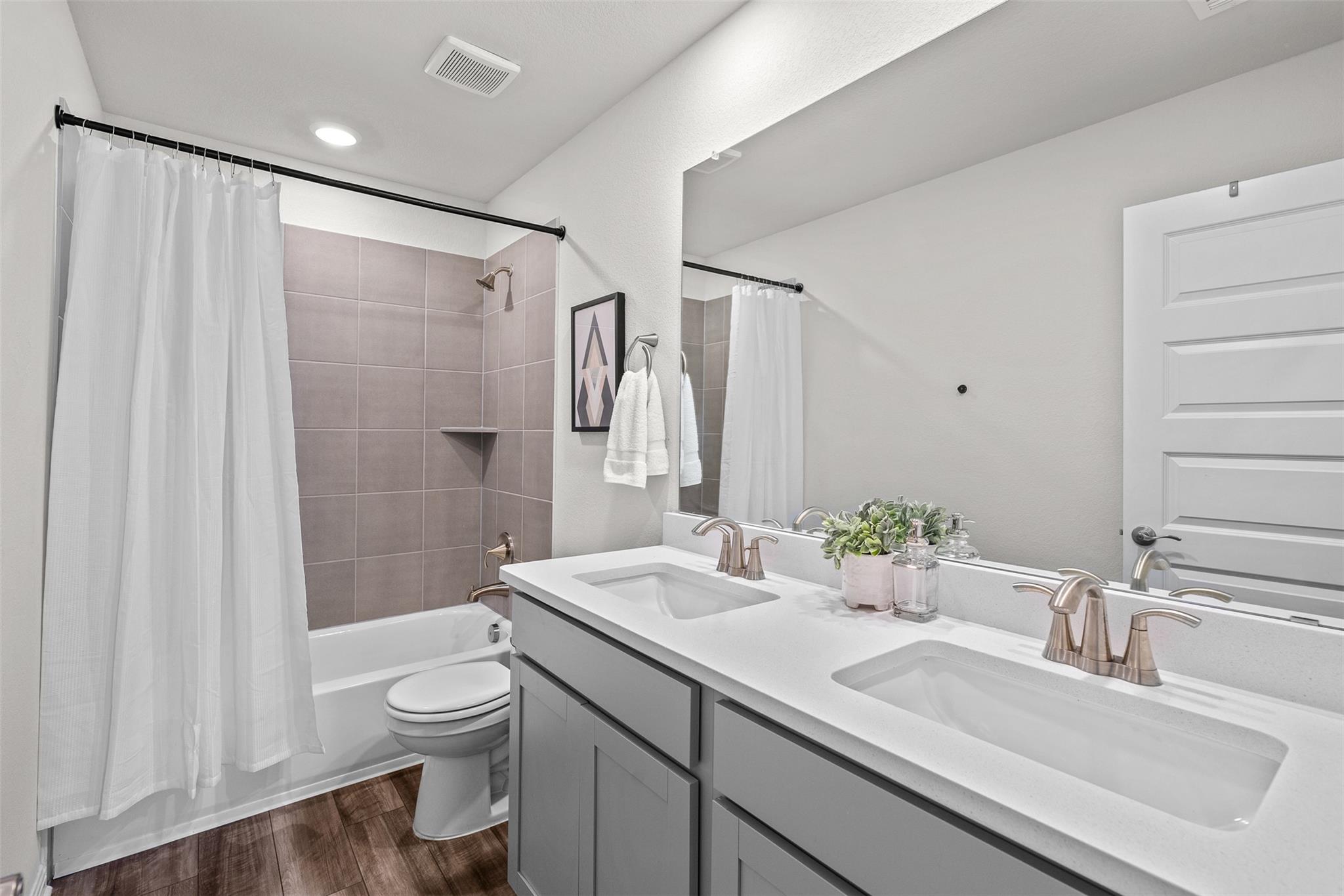 207 El Capitan Loop, Dripping Springs, TX 78620