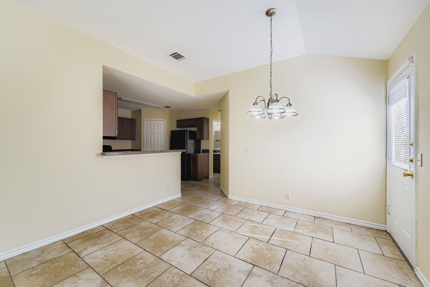 1010-1014 Trail Driver Cv, Georgetown, TX 78626