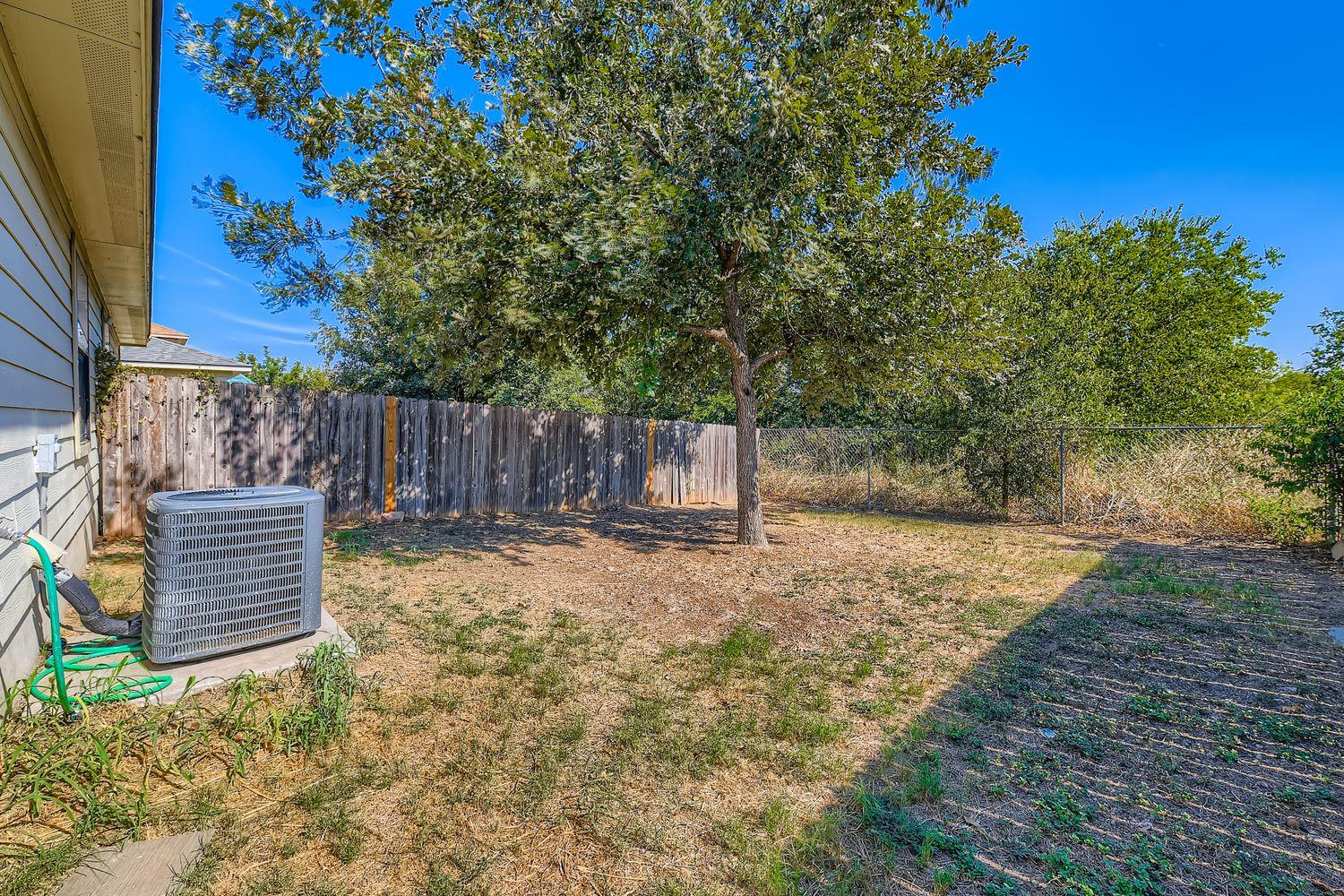 1010-1014 Trail Driver Cv, Georgetown, TX 78626