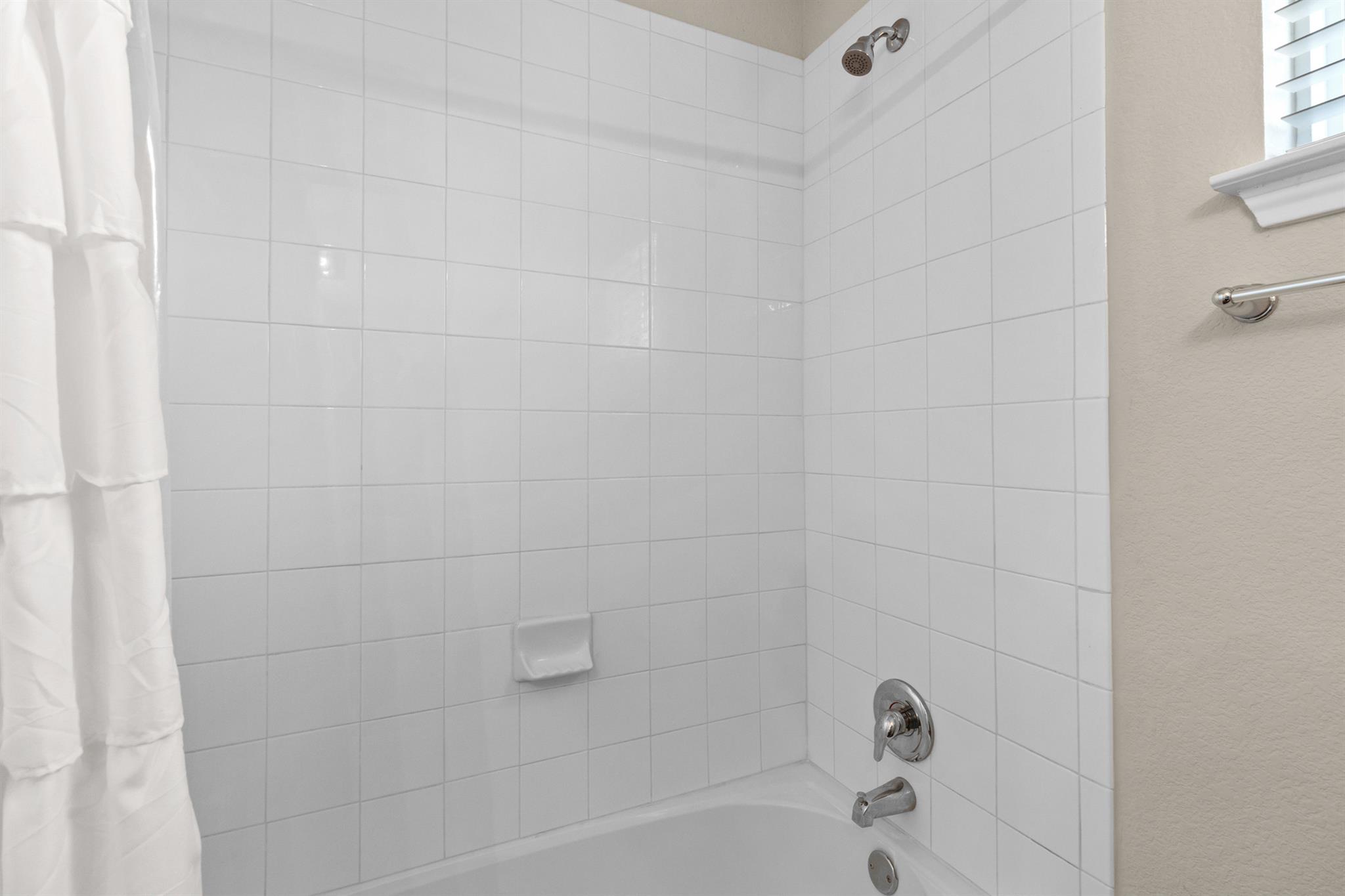 108 Sandhill Piper St, Leander, TX 78641